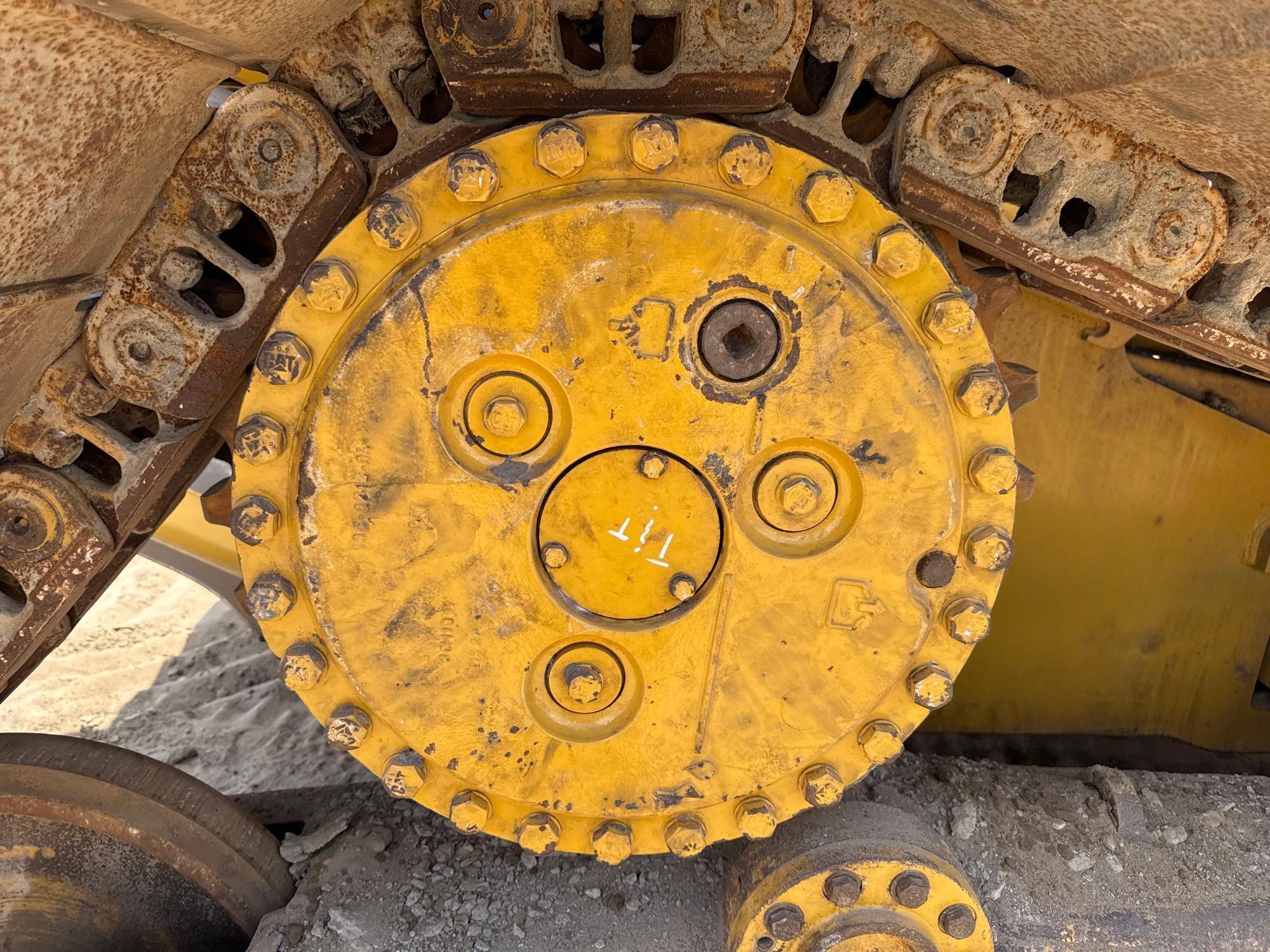 Caterpillar D6N LGP