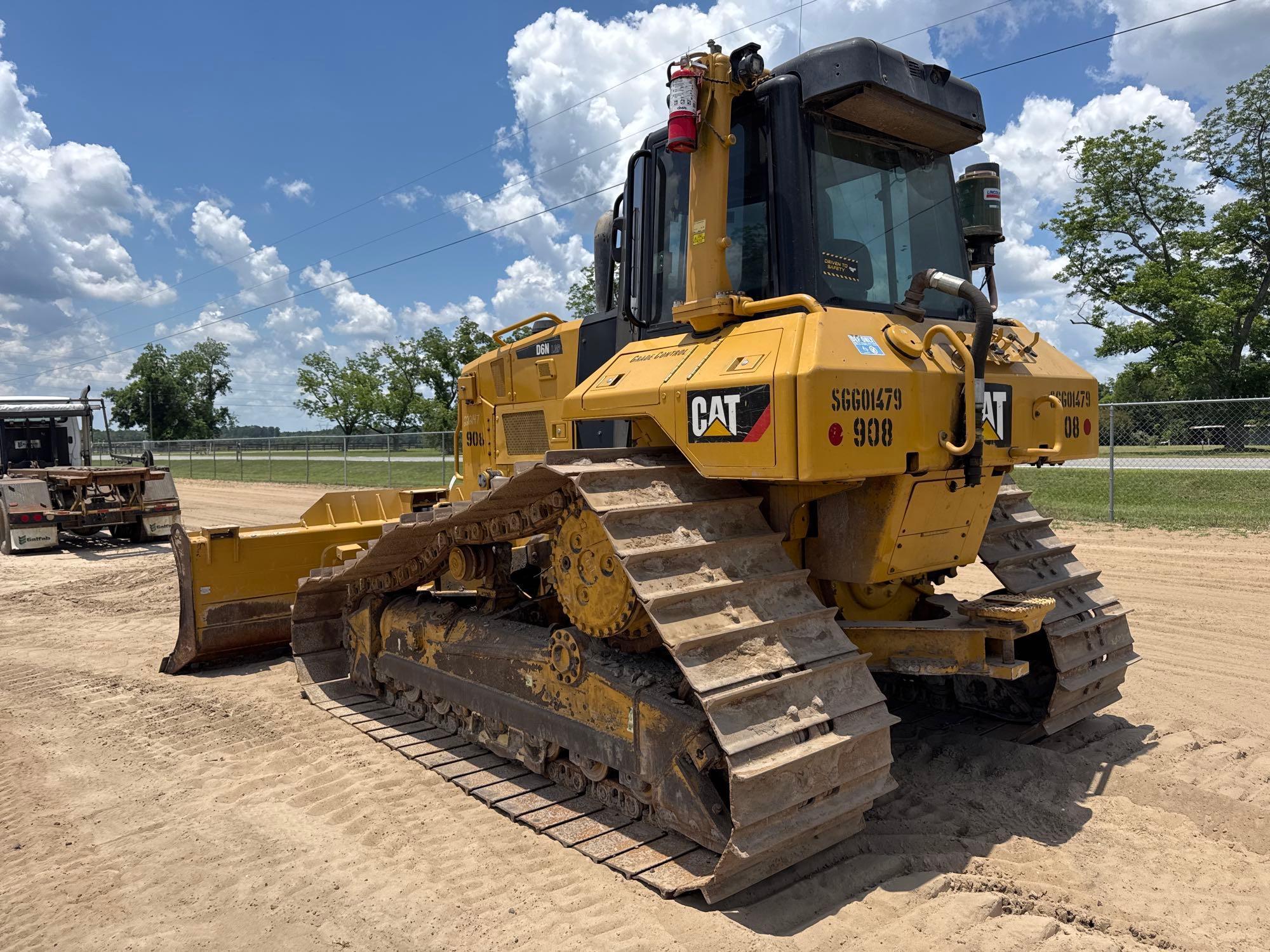 Caterpillar D6N LGP