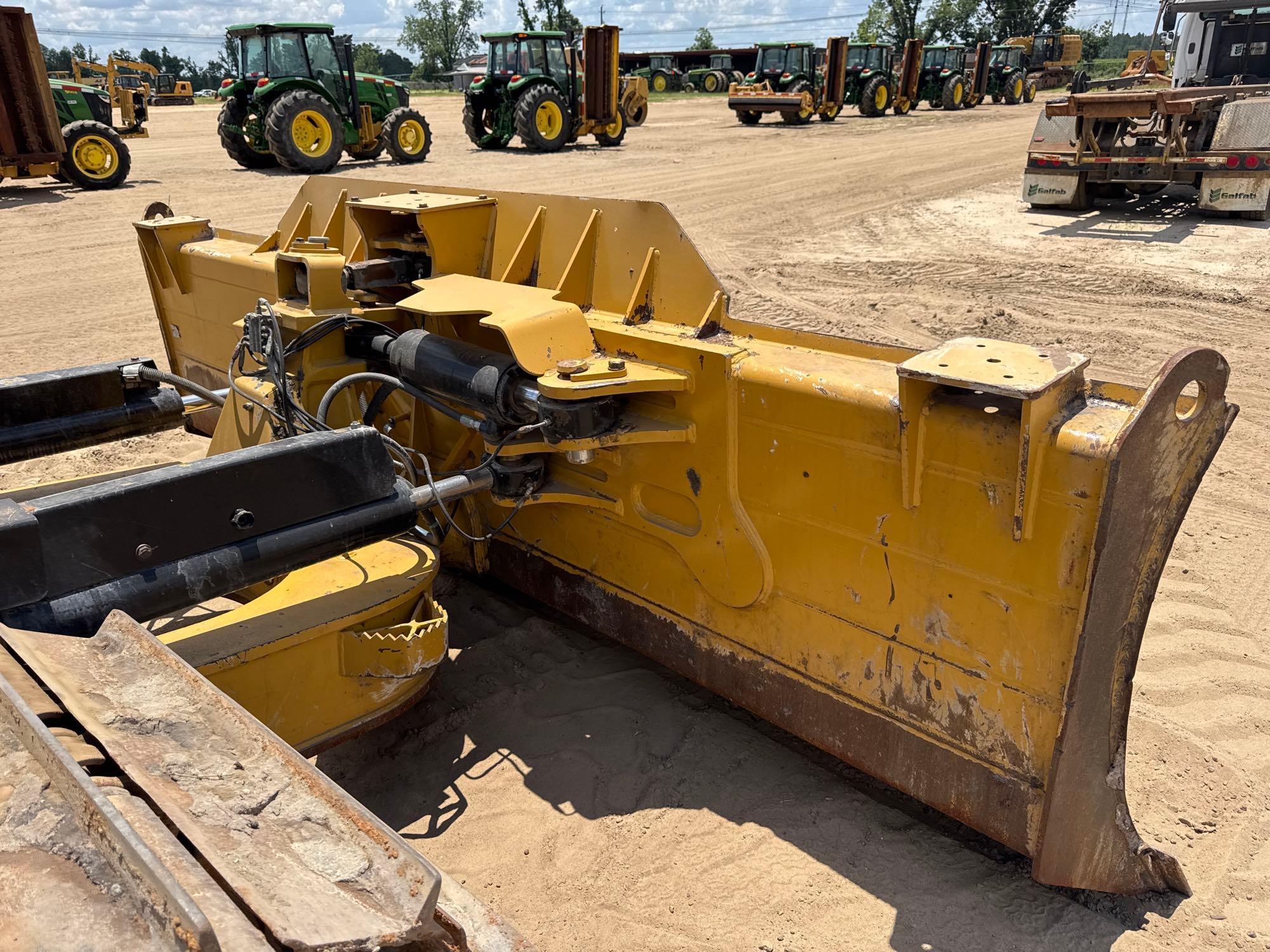 Caterpillar D6N LGP
