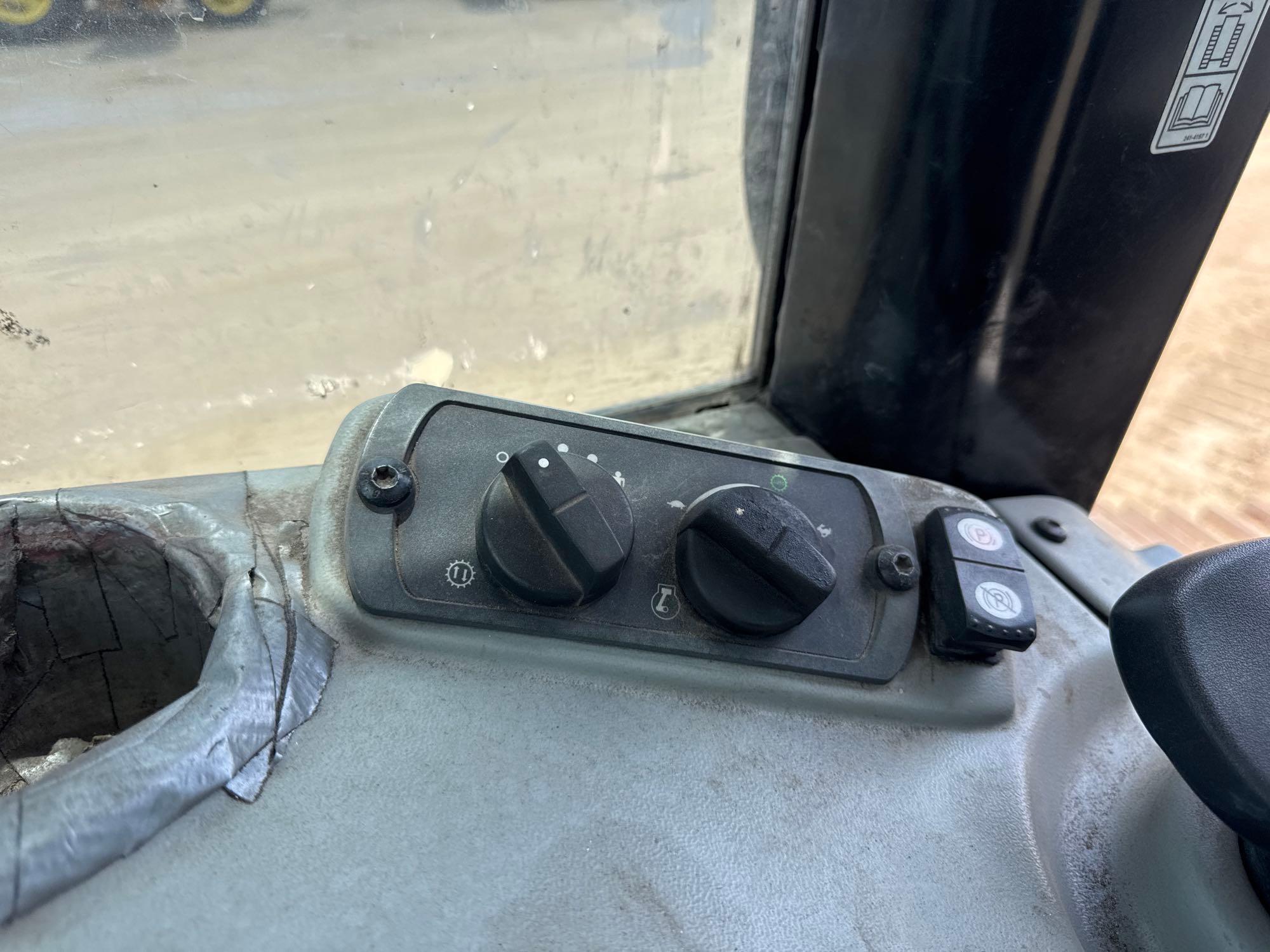 Caterpillar D6N LGP
