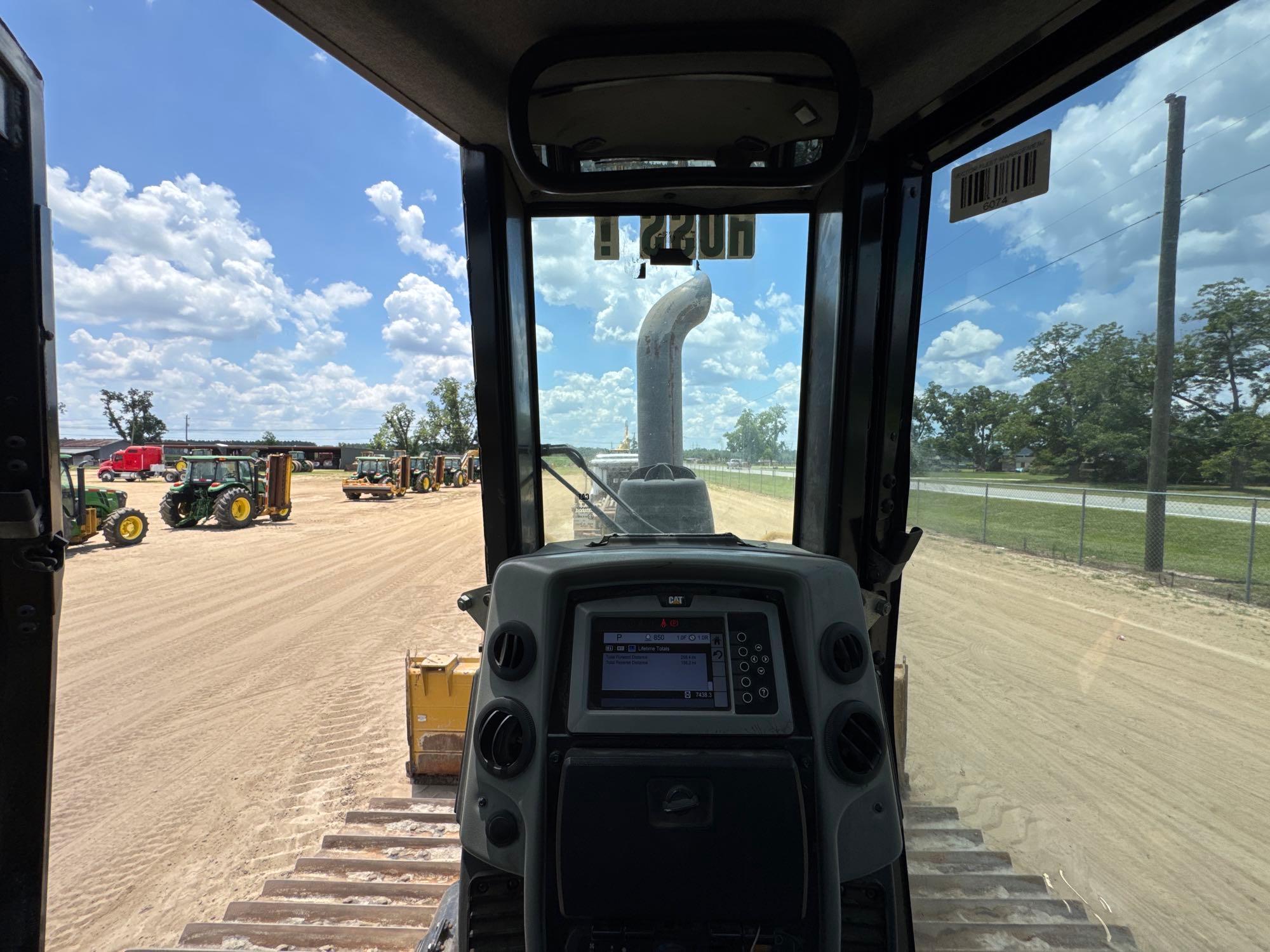 Caterpillar D6N LGP