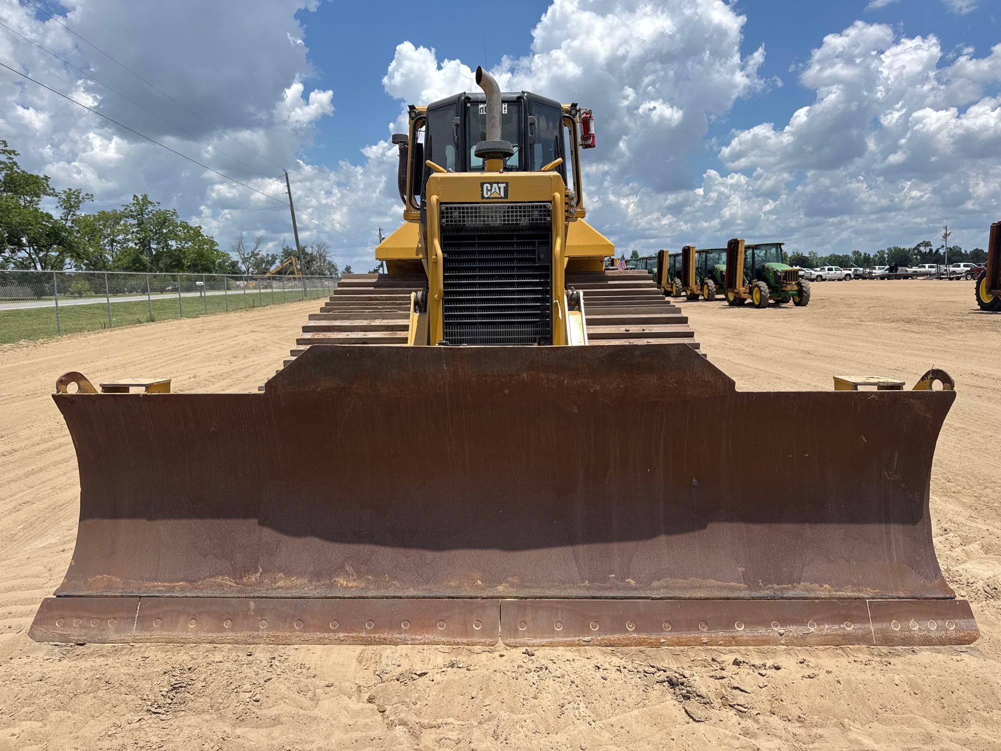 Caterpillar D6N LGP