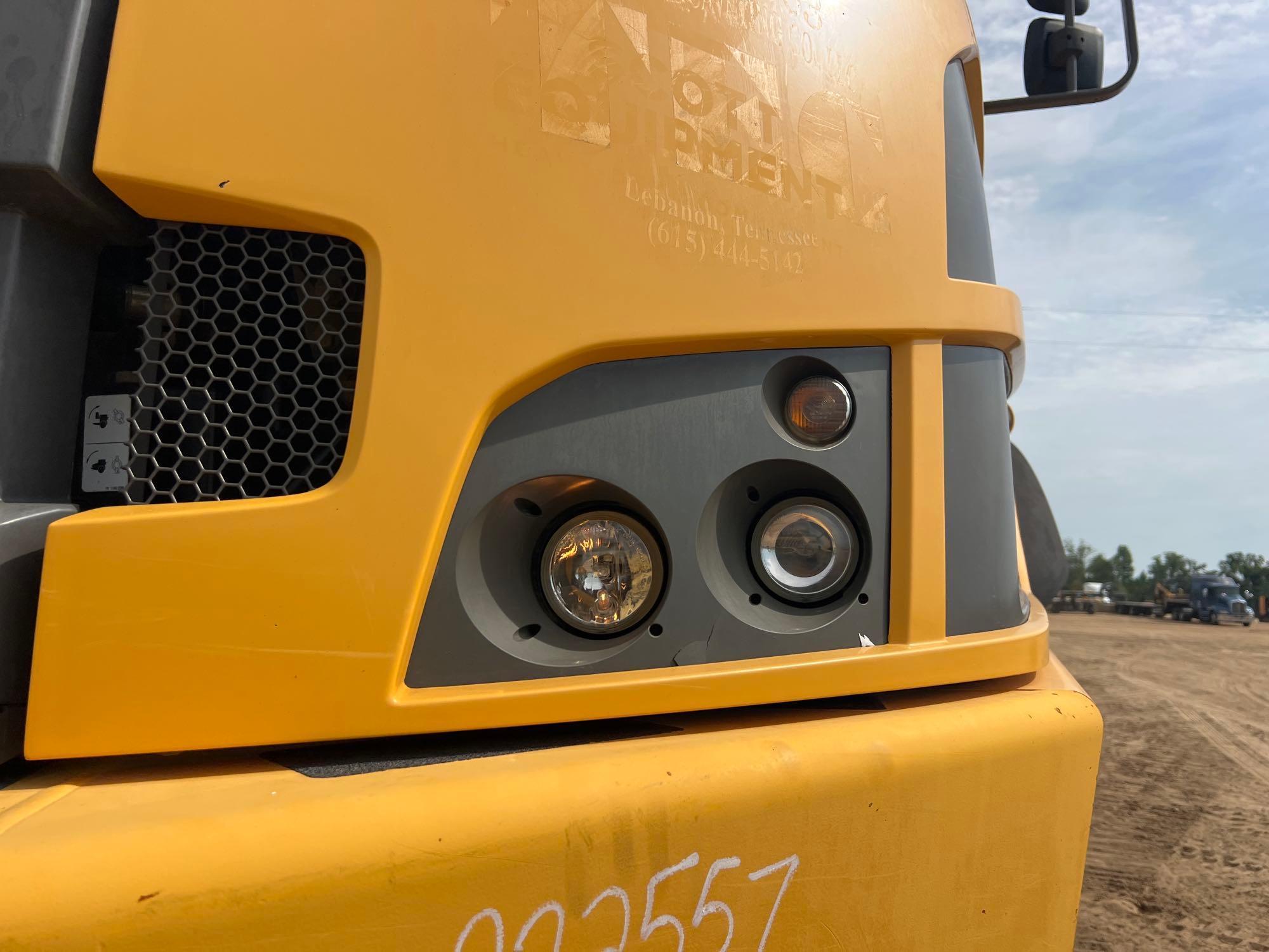 Volvo A40