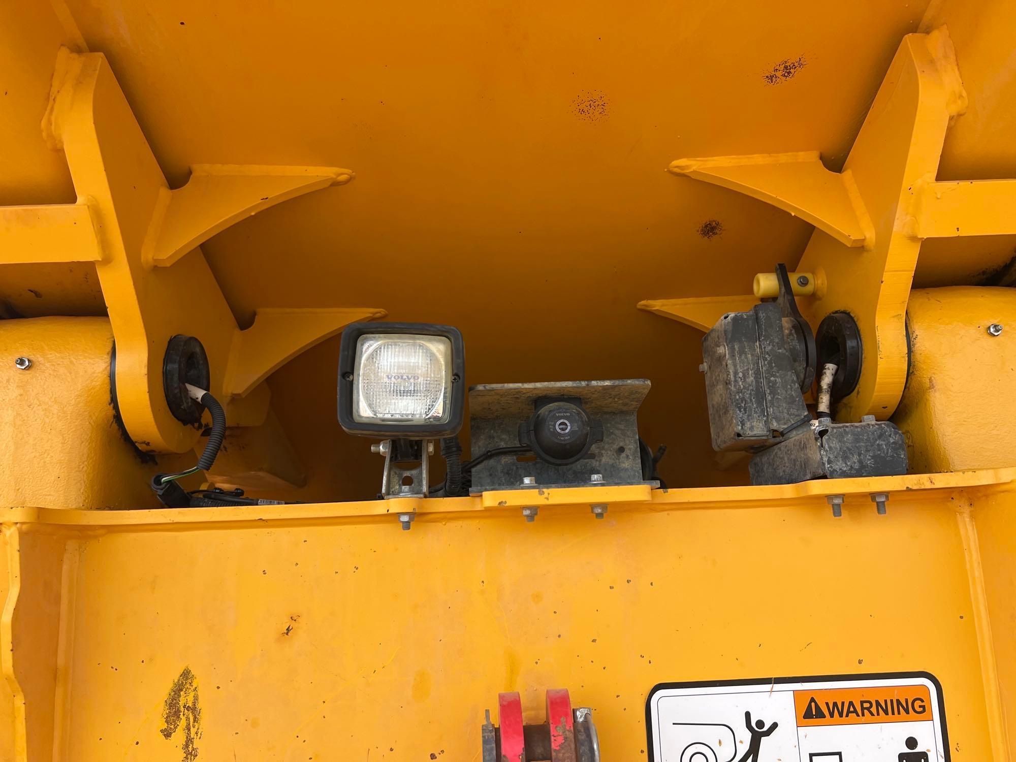Volvo A40