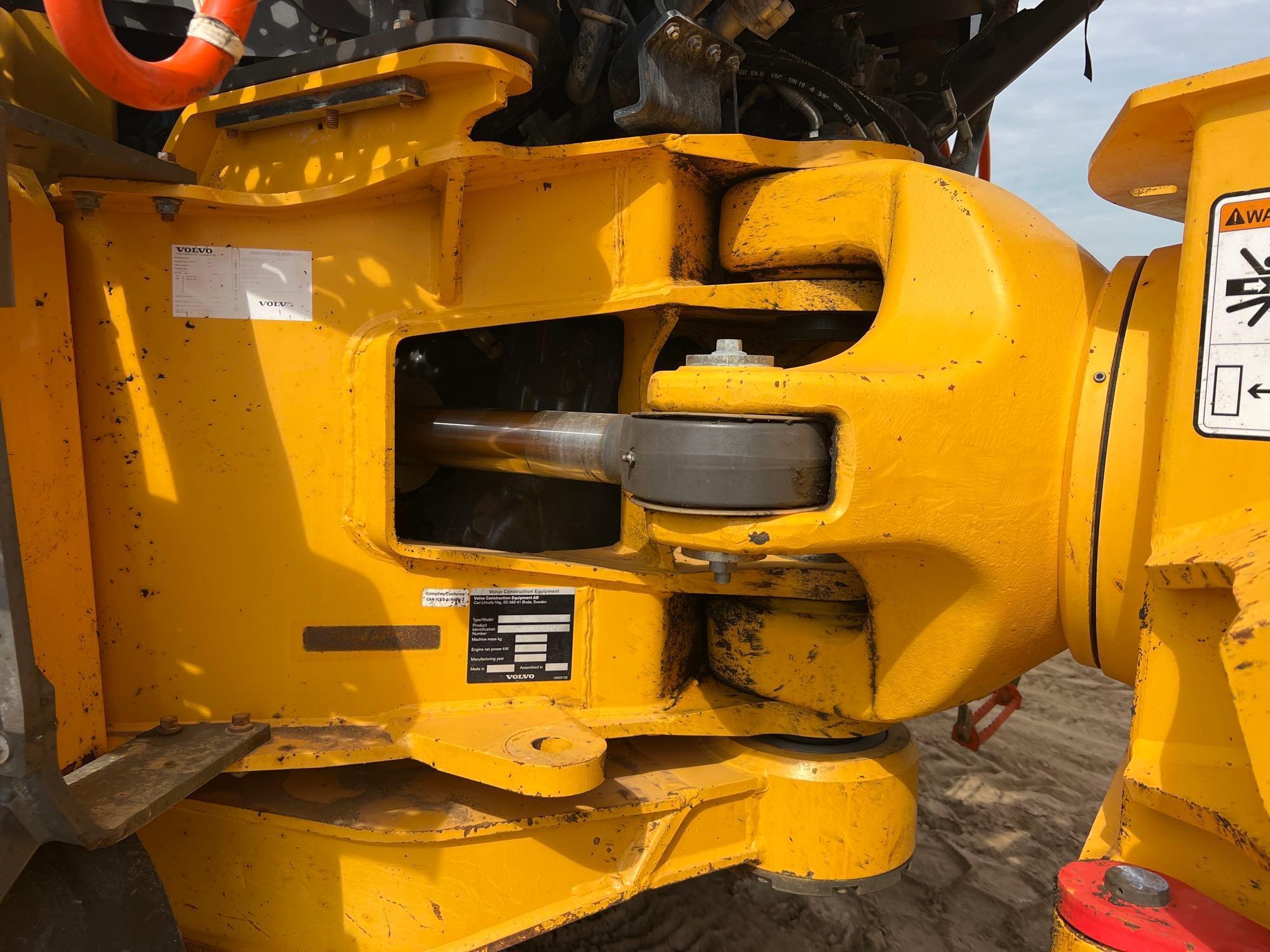 Volvo A40