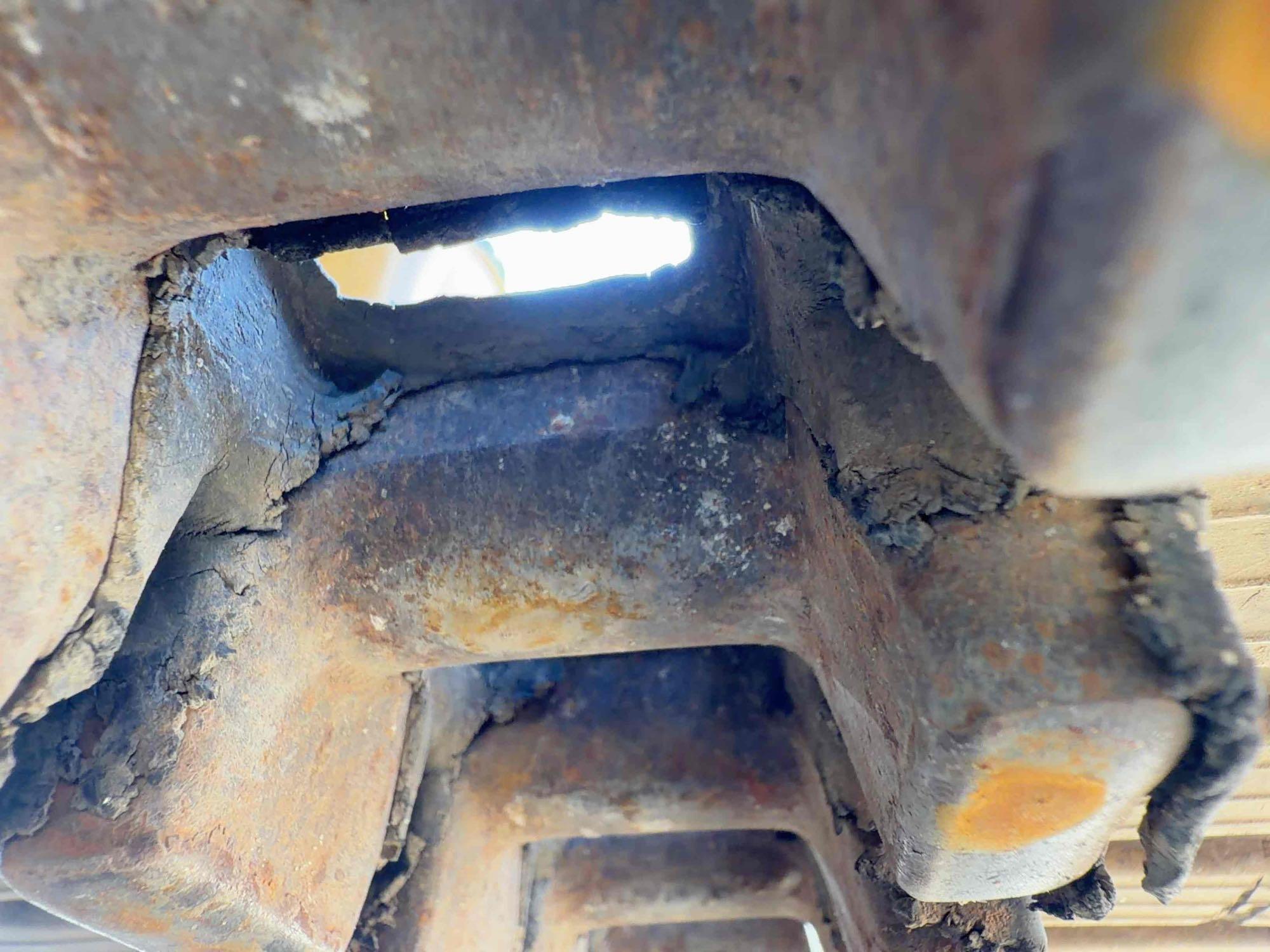 Caterpillar 304