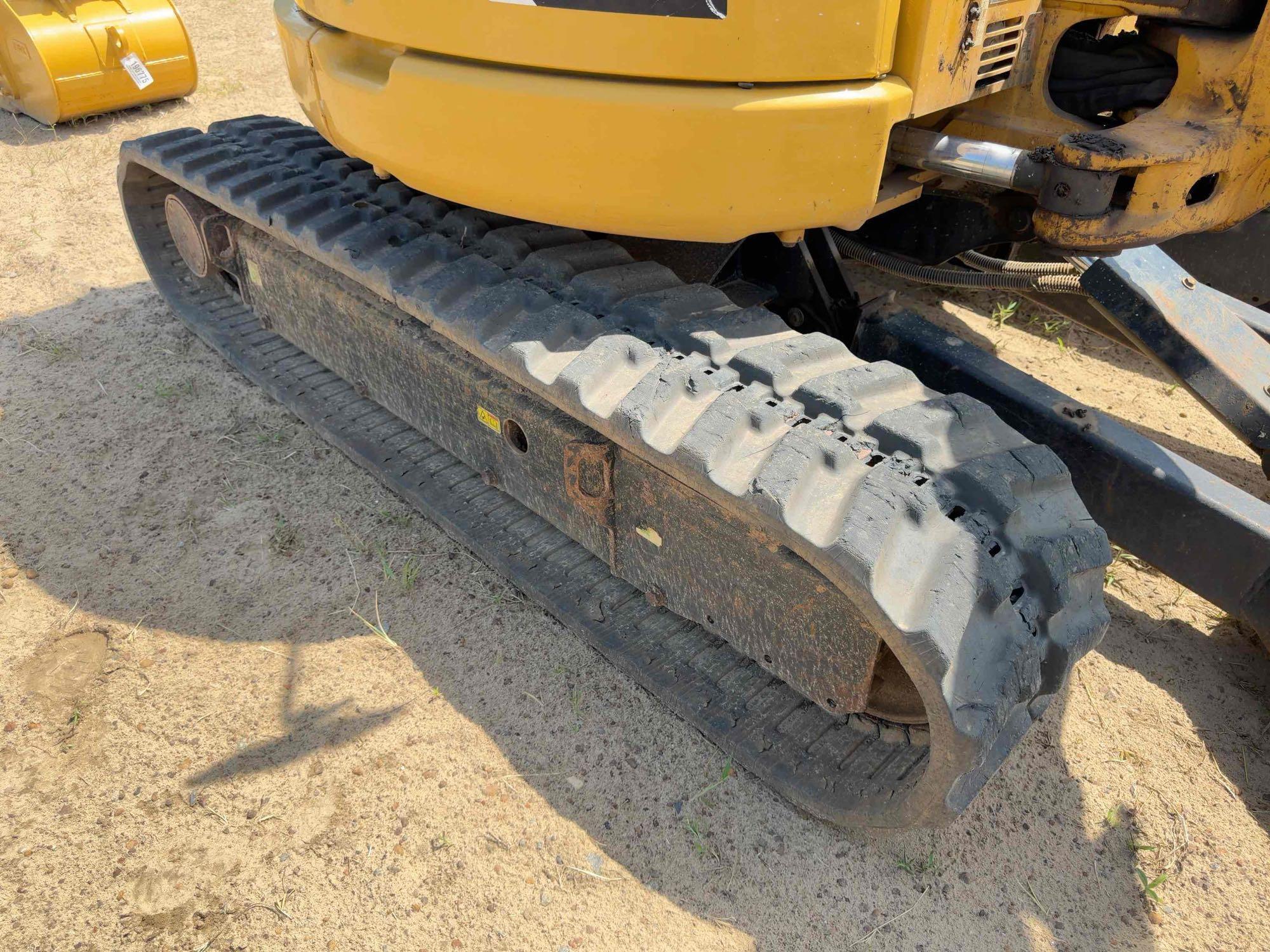Caterpillar 304