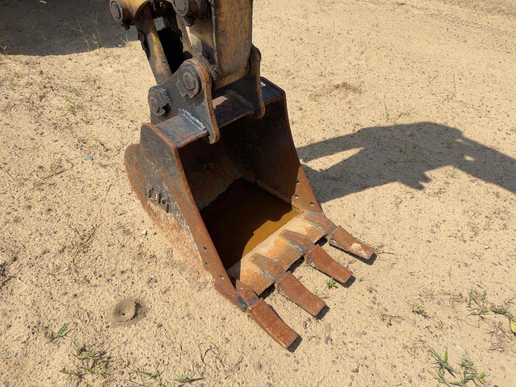 Caterpillar 304