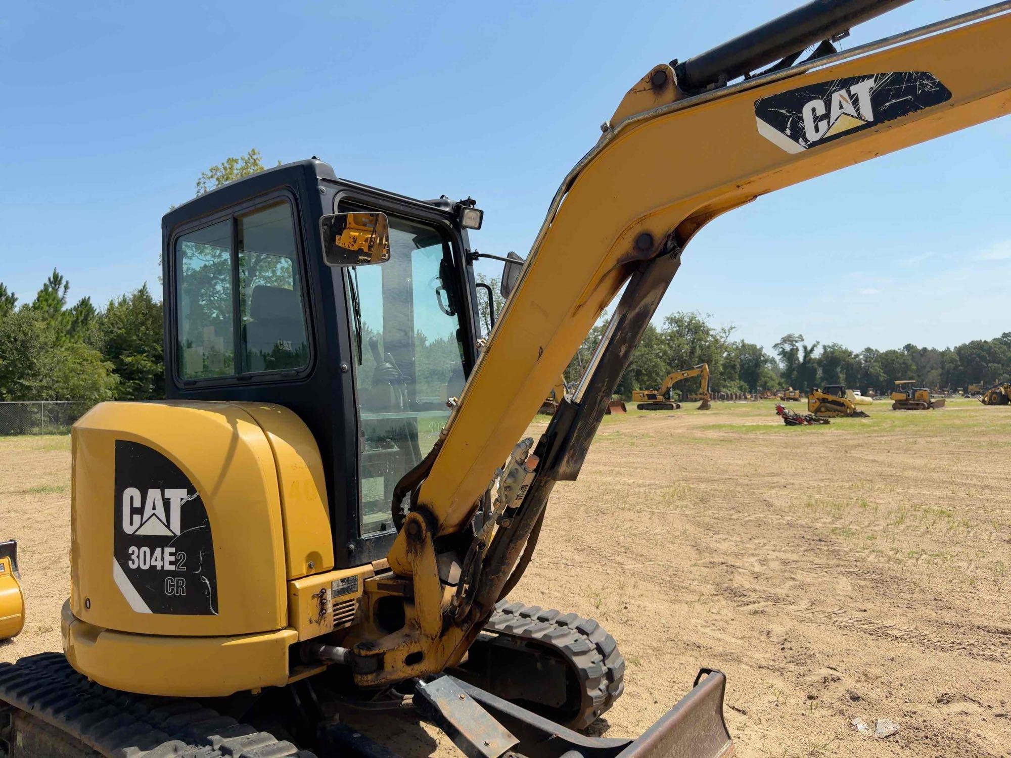 Caterpillar 304