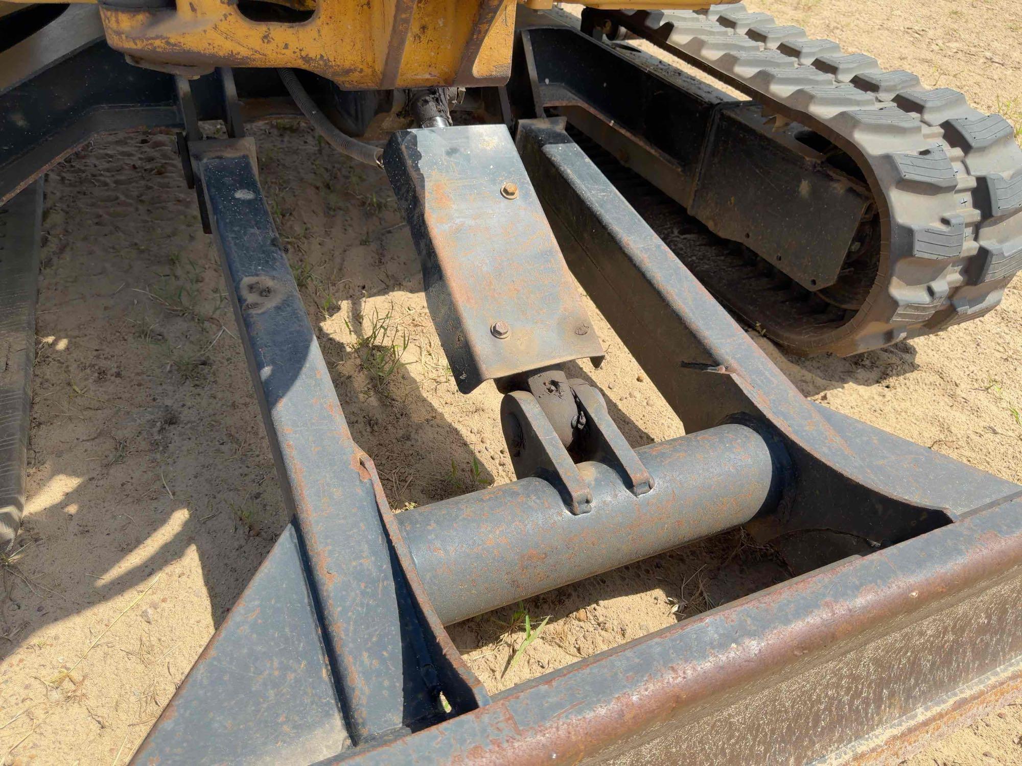 Caterpillar 304