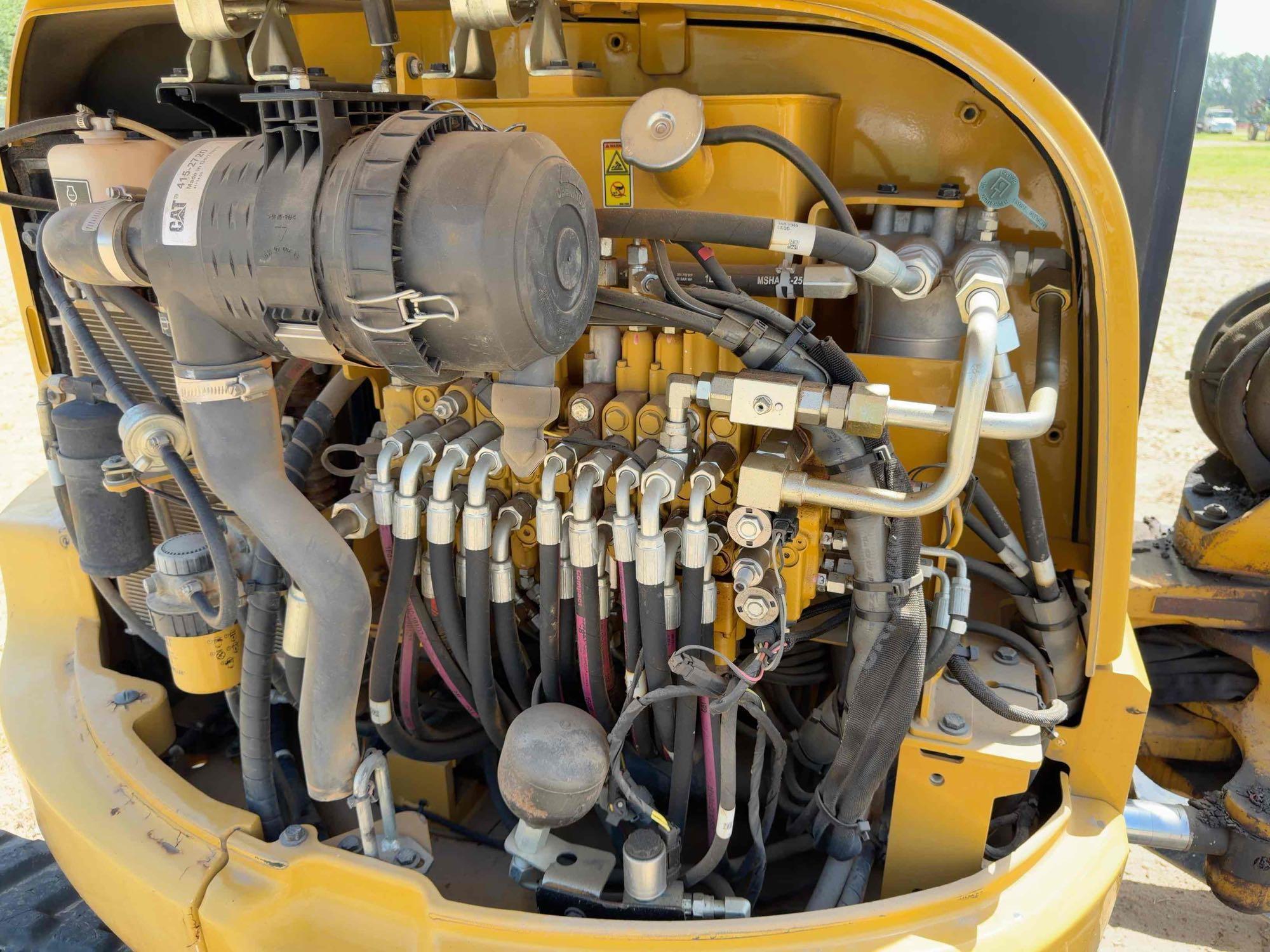 Caterpillar 304