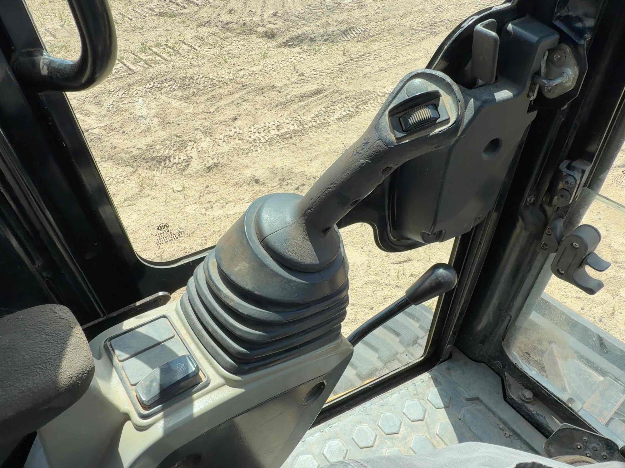 Caterpillar 304