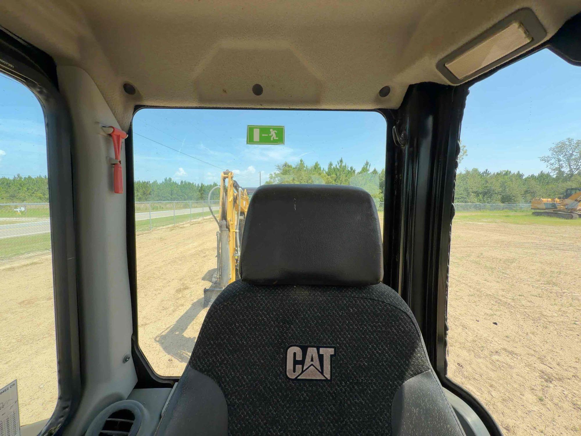 Caterpillar 304