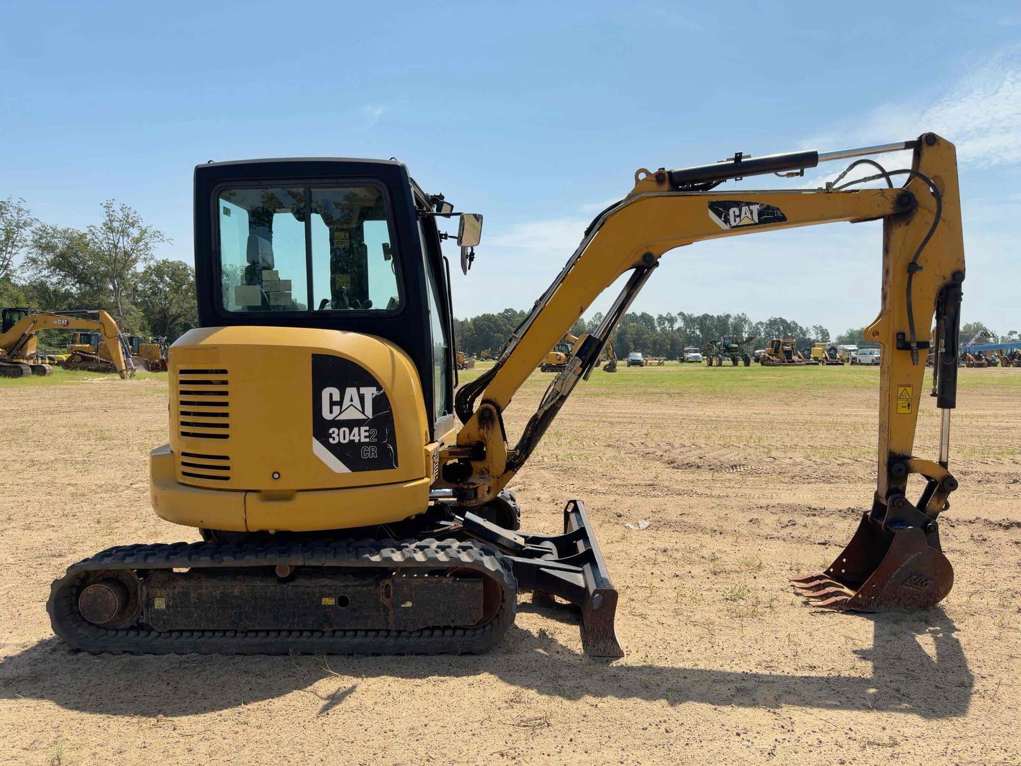 Caterpillar 304