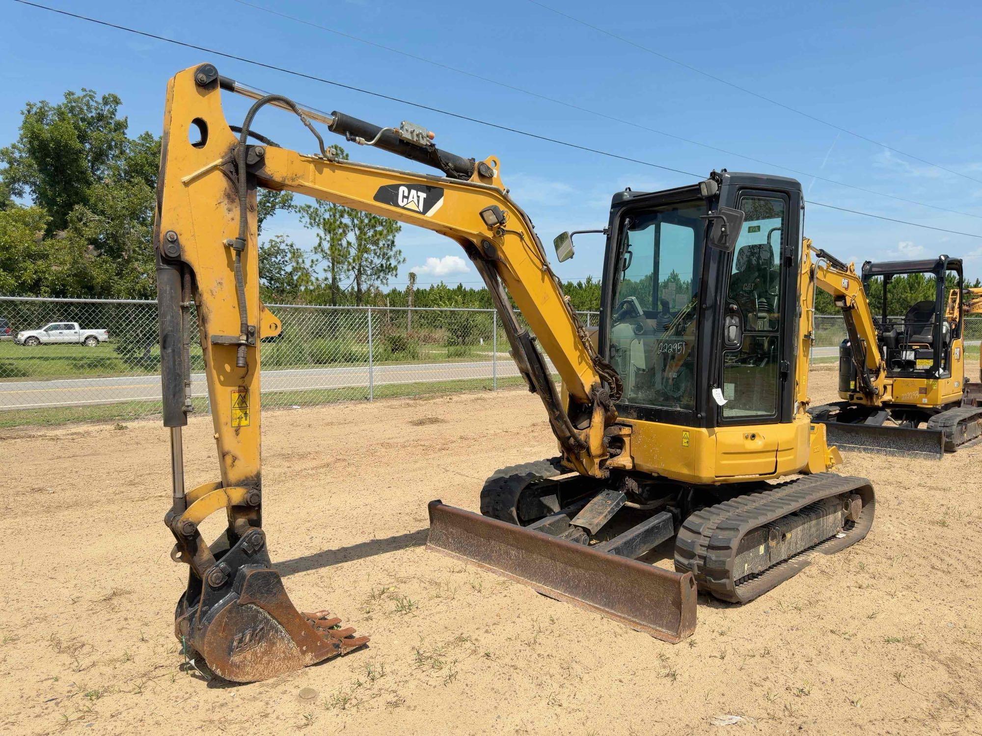 Caterpillar 304