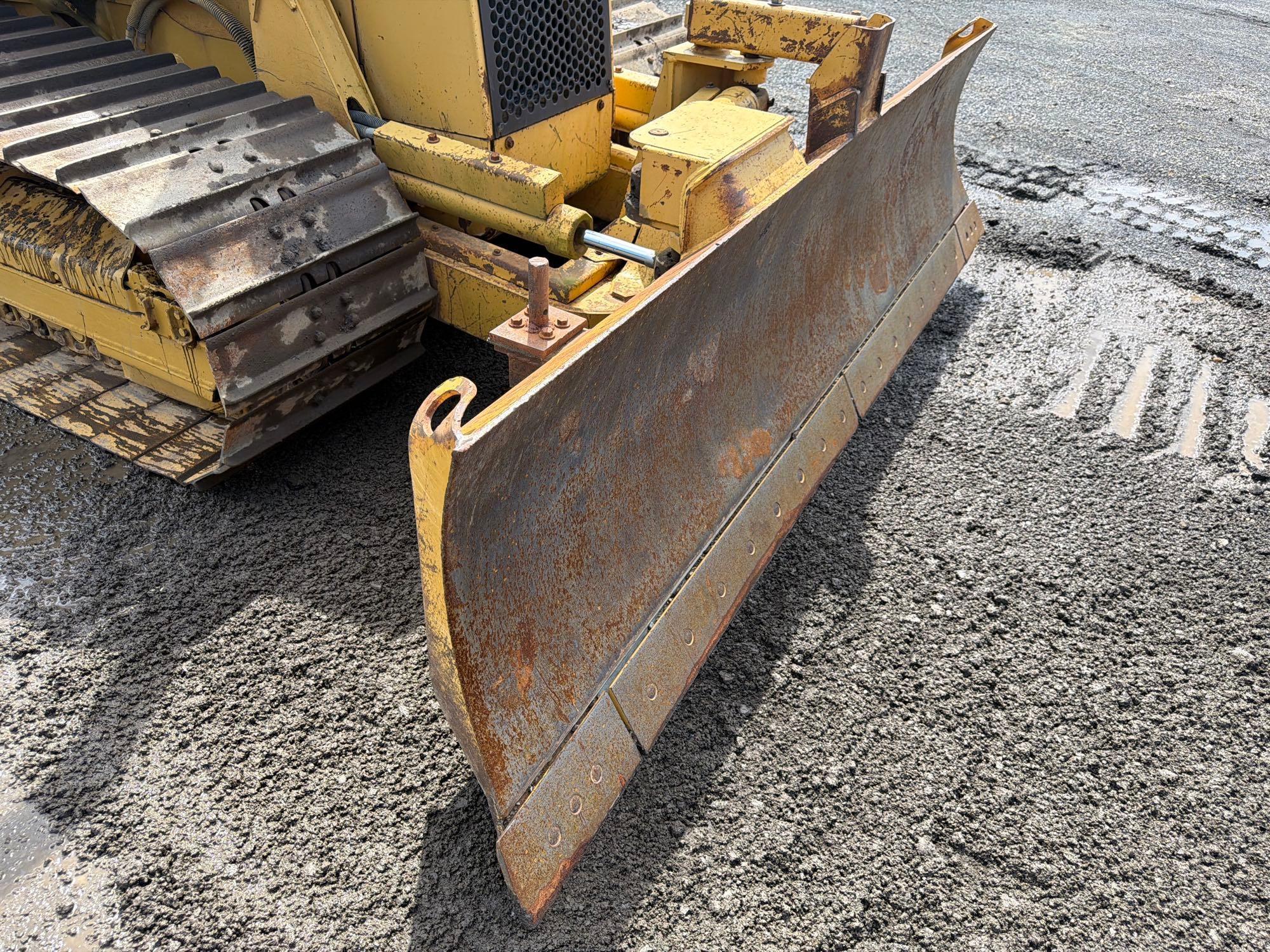 1998 Caterpillar D3C