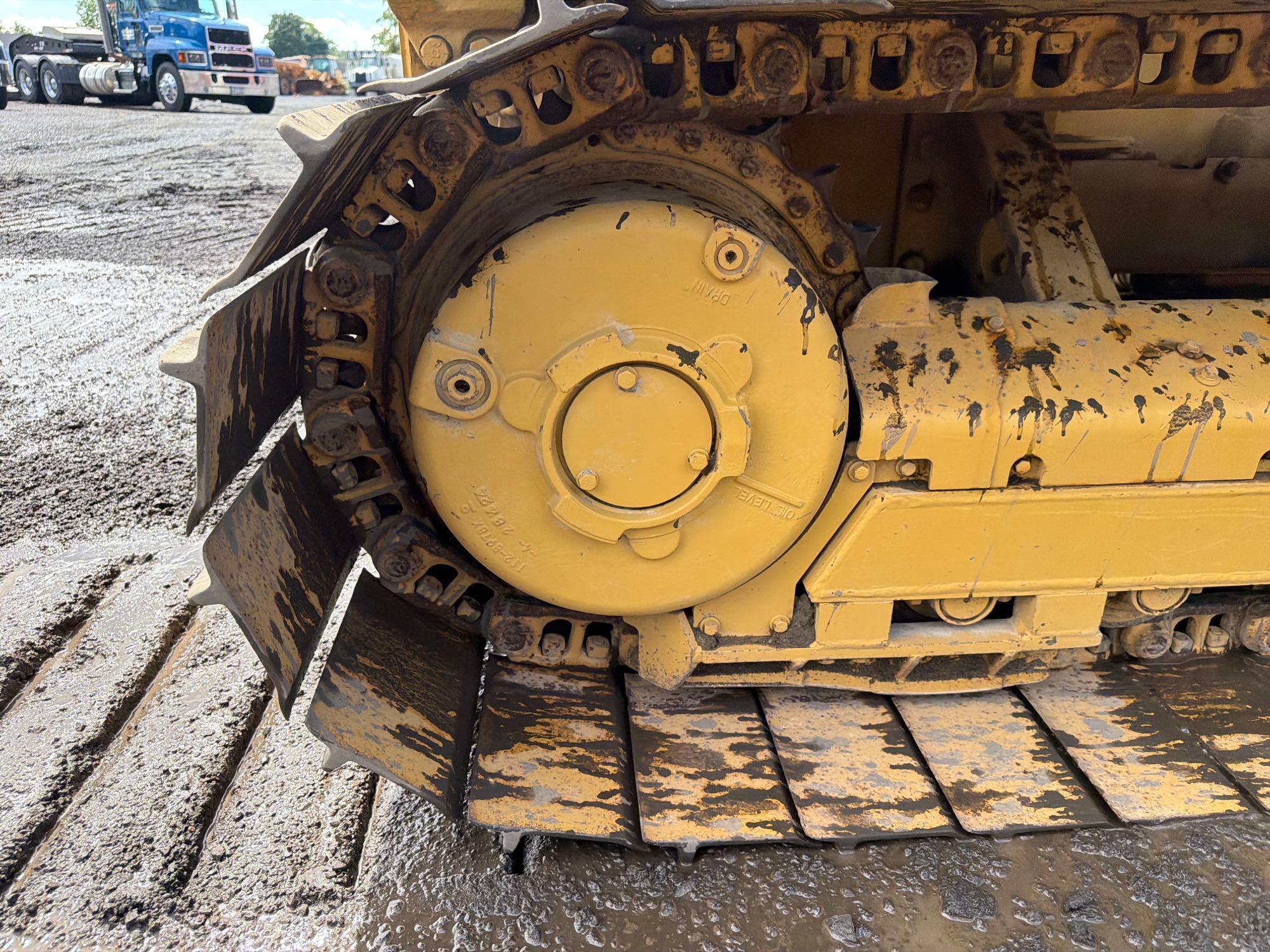 1998 Caterpillar D3C