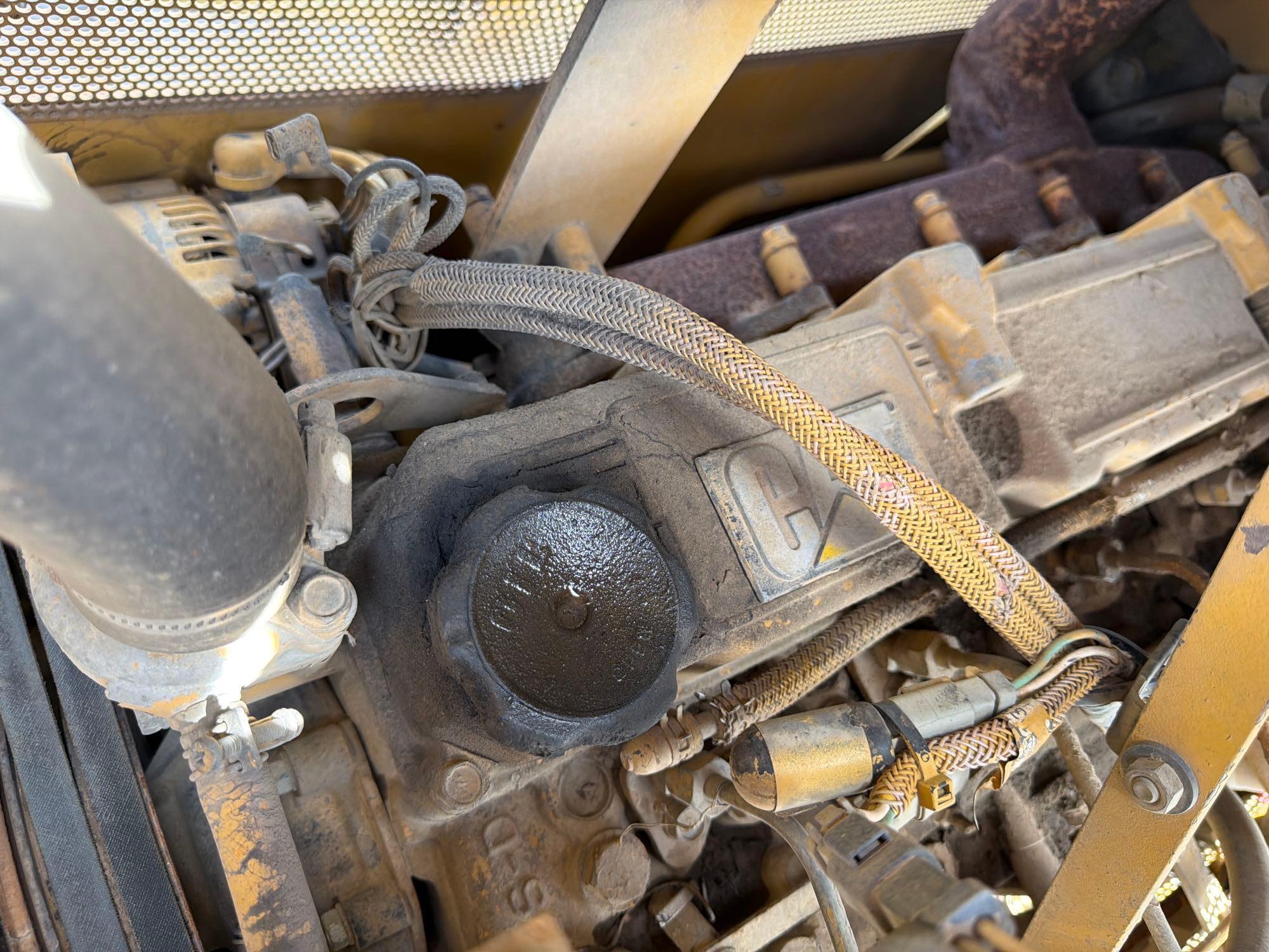 1998 Caterpillar D3C