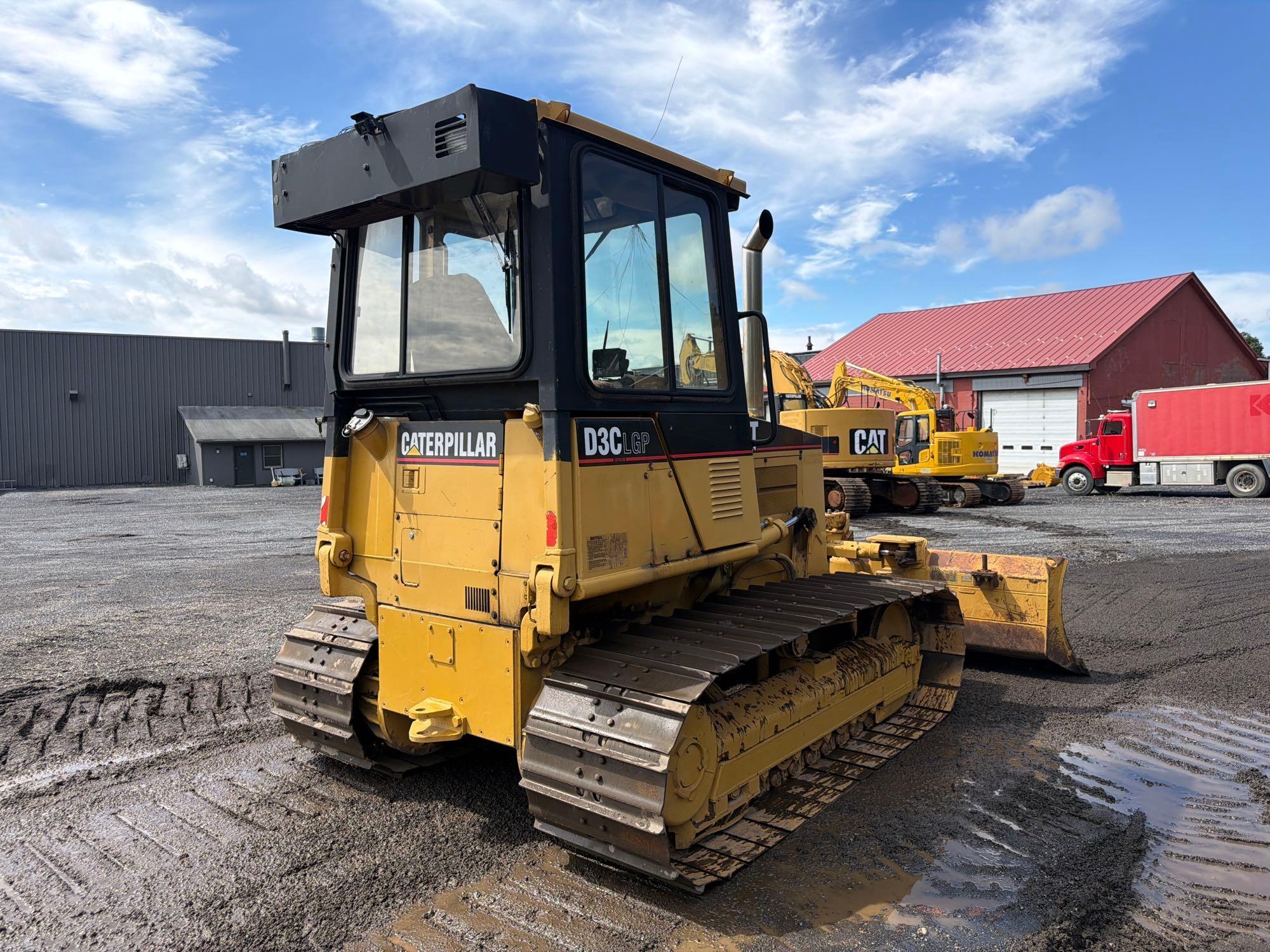 1998 Caterpillar D3C