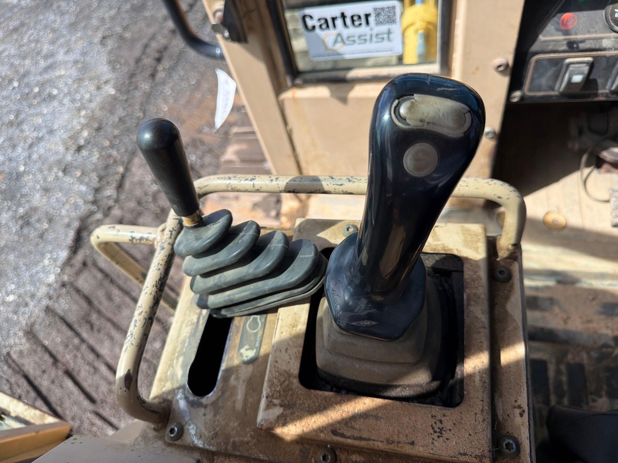 1998 Caterpillar D3C