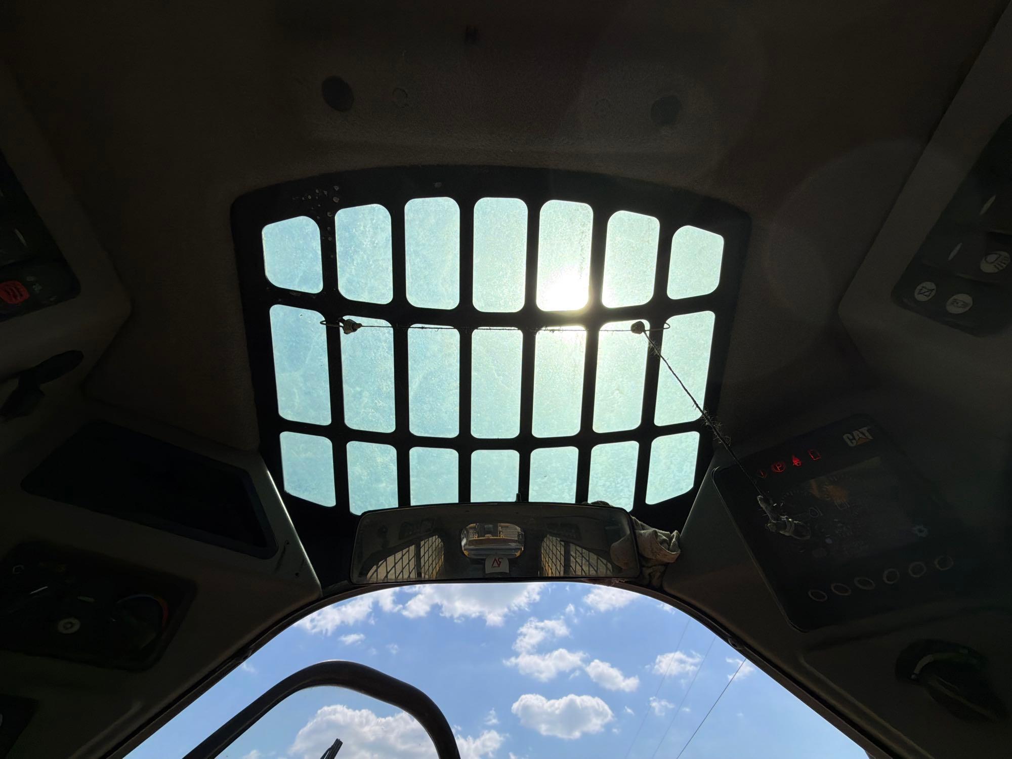 2014 Caterpillar 299D2