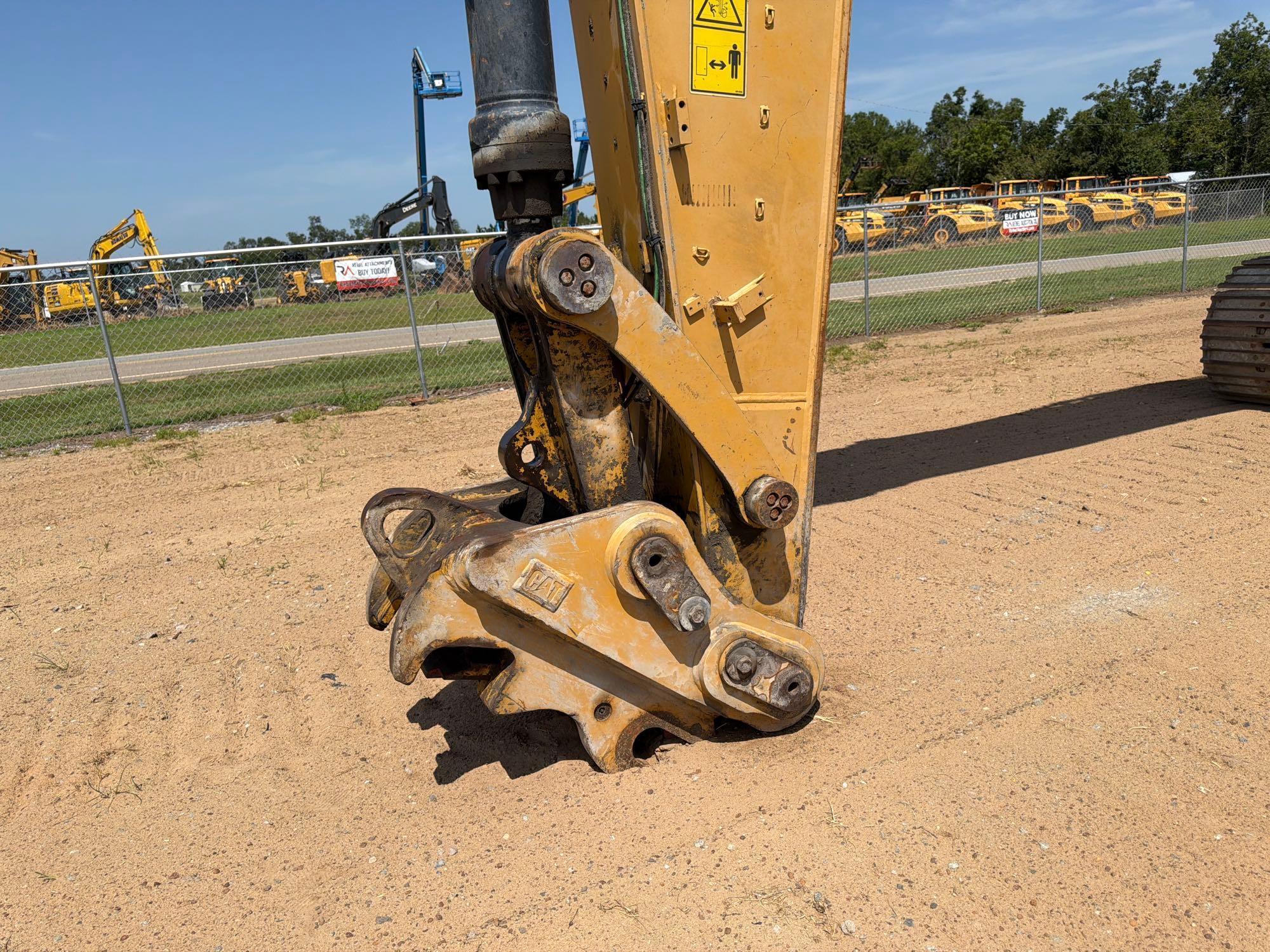 2016 Caterpillar 349F L