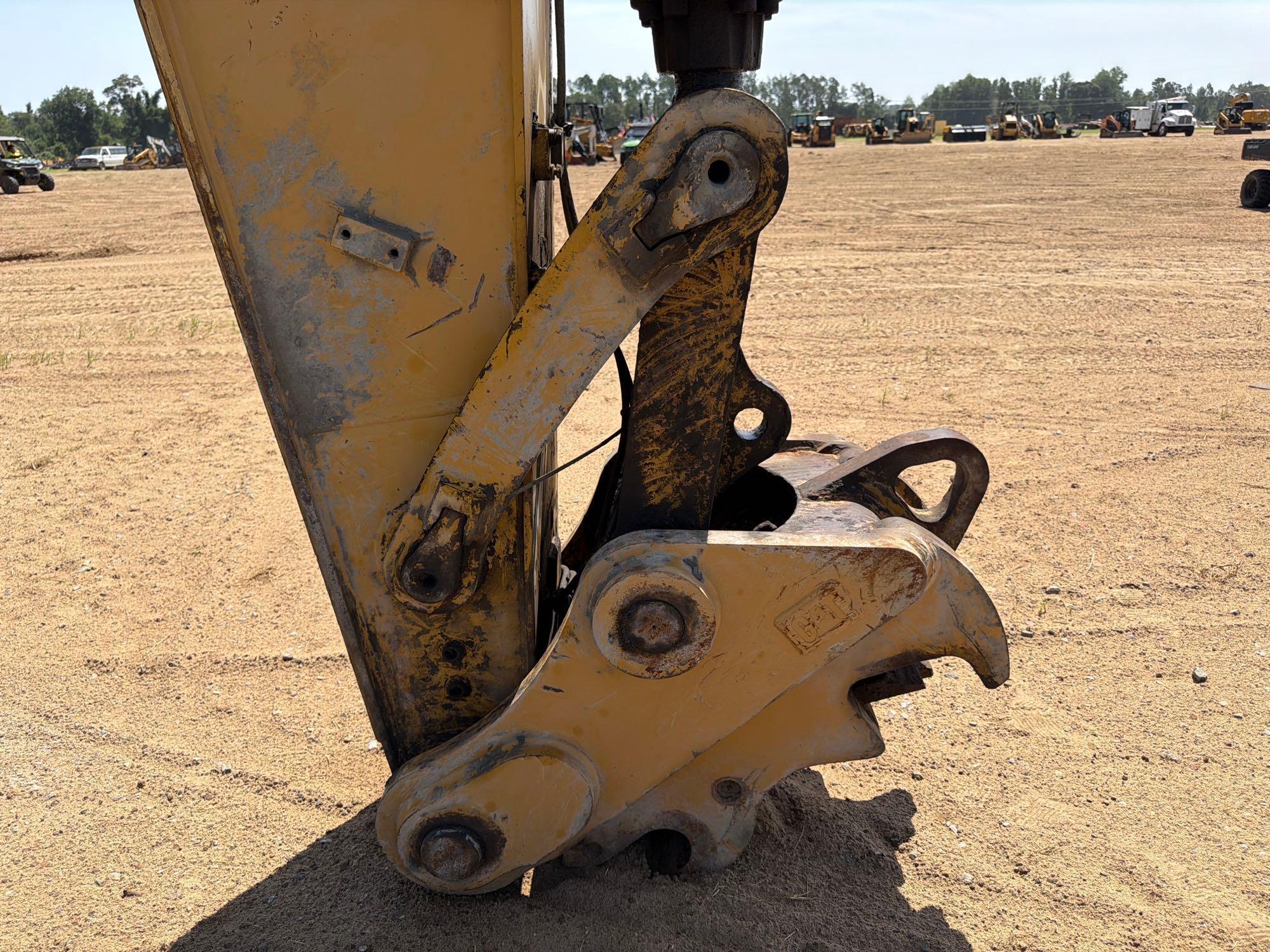 2016 Caterpillar 349F L