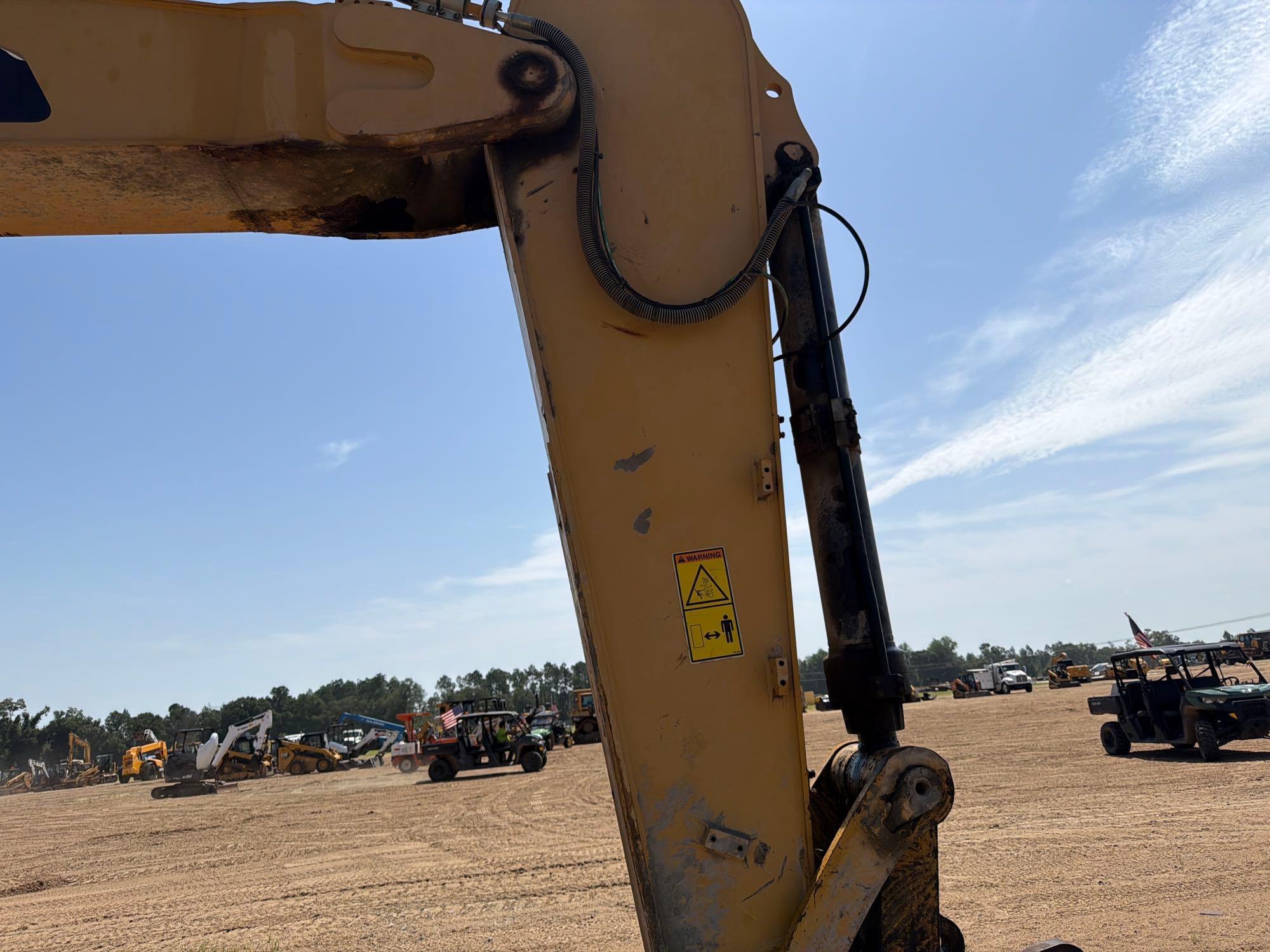 2016 Caterpillar 349F L