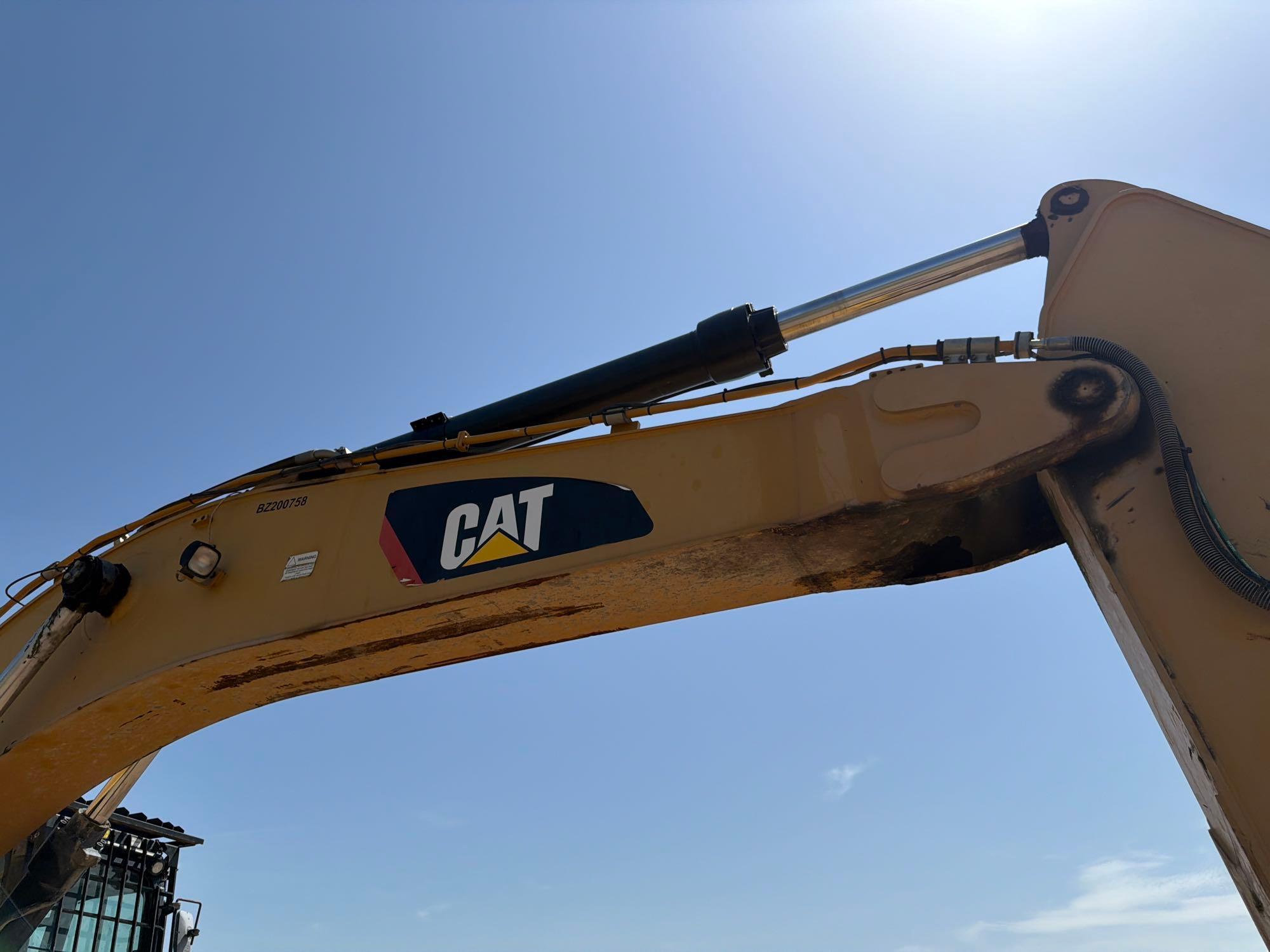 2016 Caterpillar 349F L
