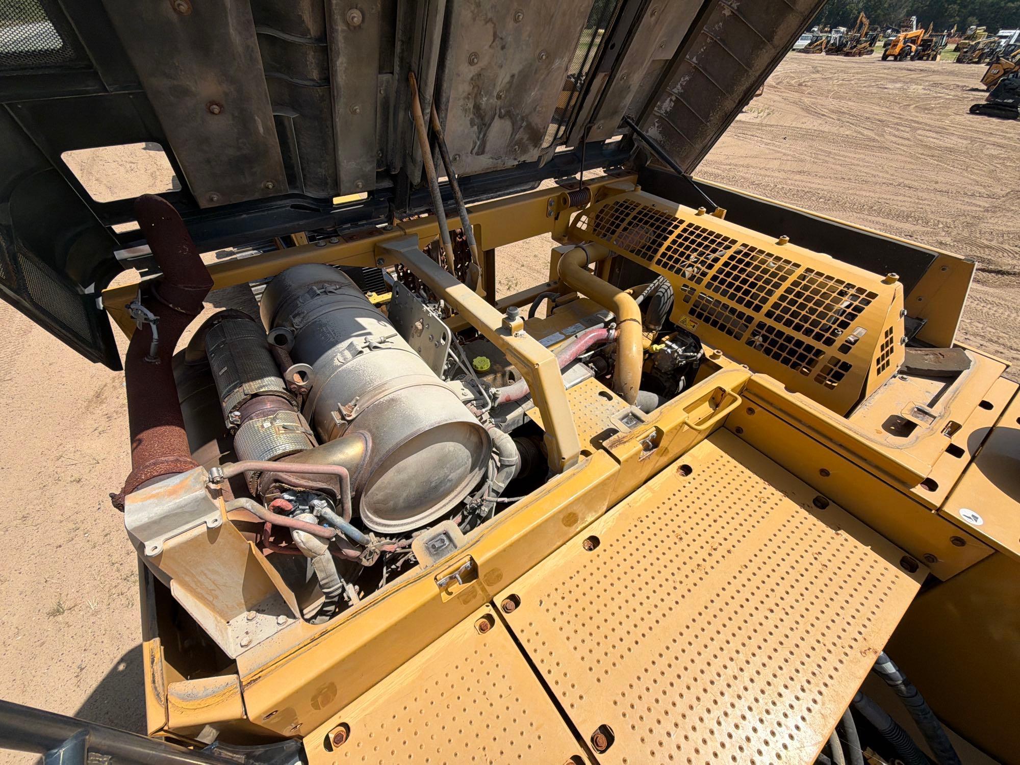 2016 Caterpillar 349F L