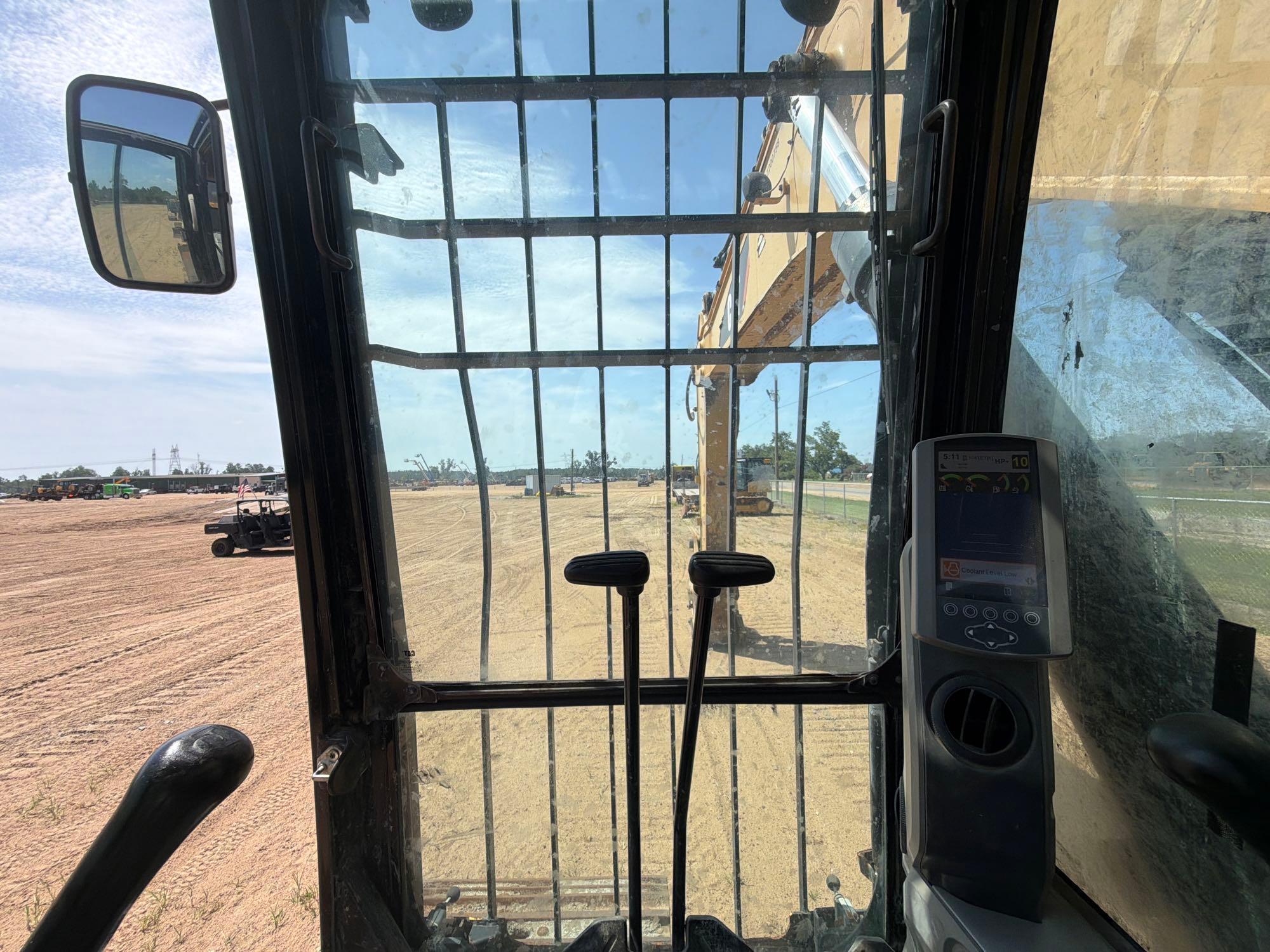 2016 Caterpillar 349F L
