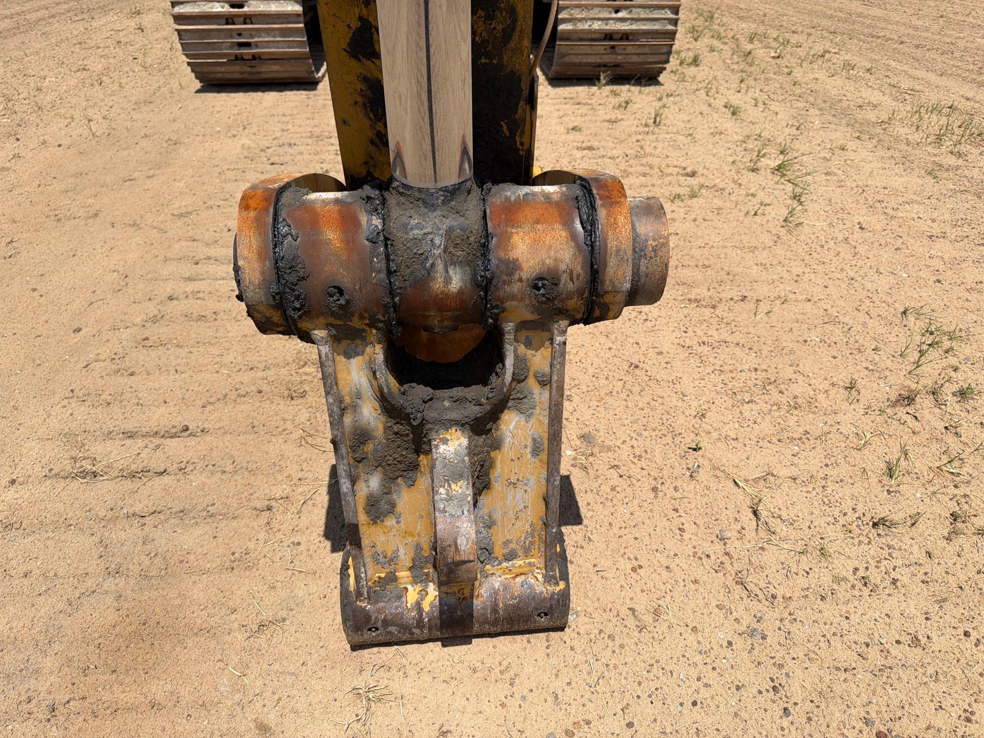 2022 Caterpillar 349