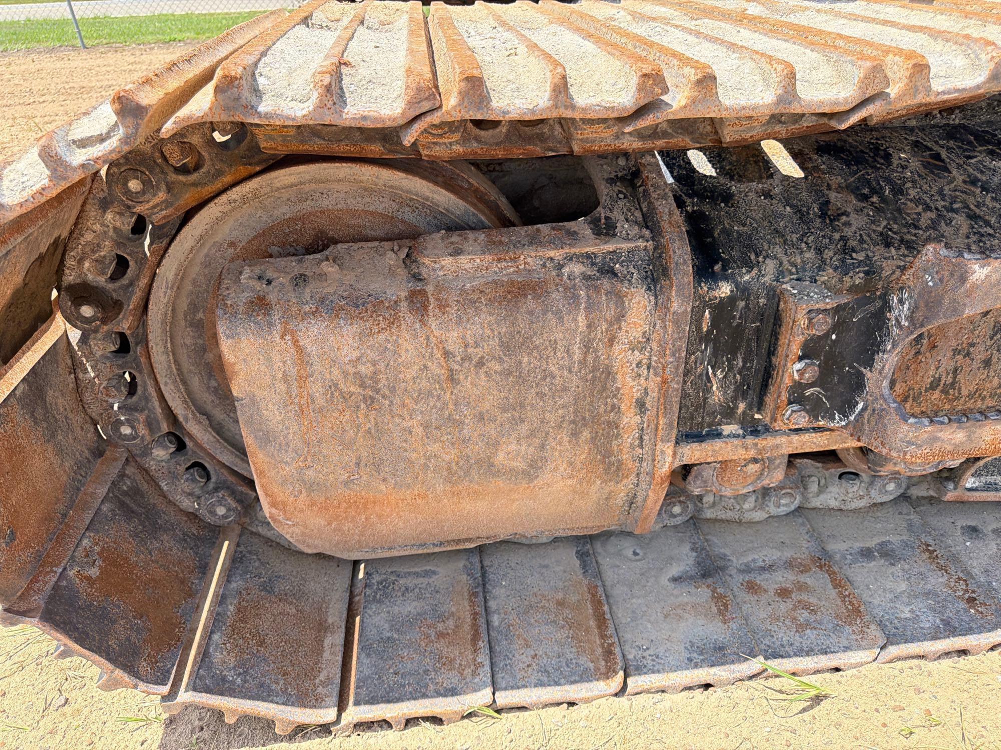 2022 Caterpillar 349