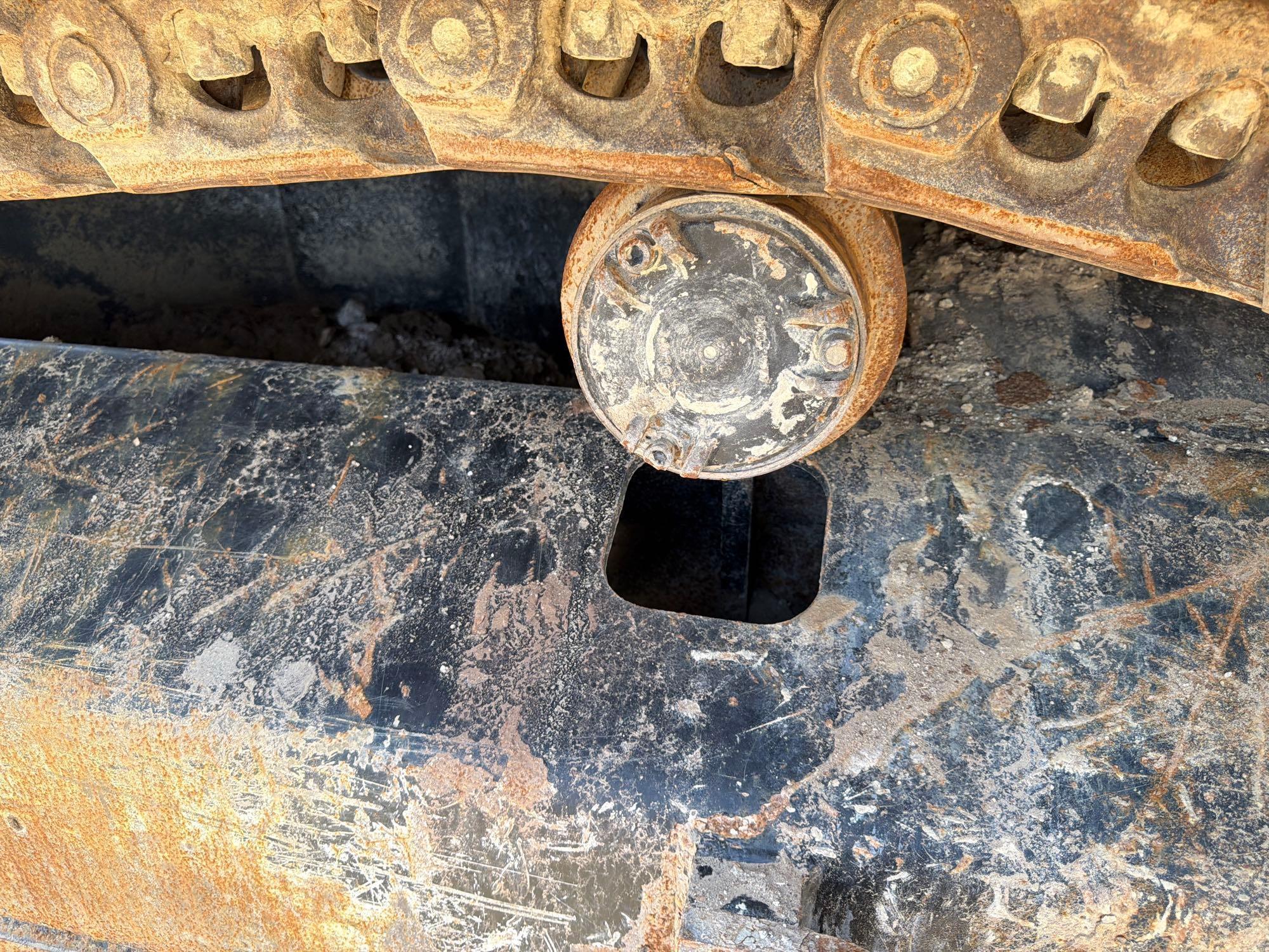 2022 Caterpillar 349
