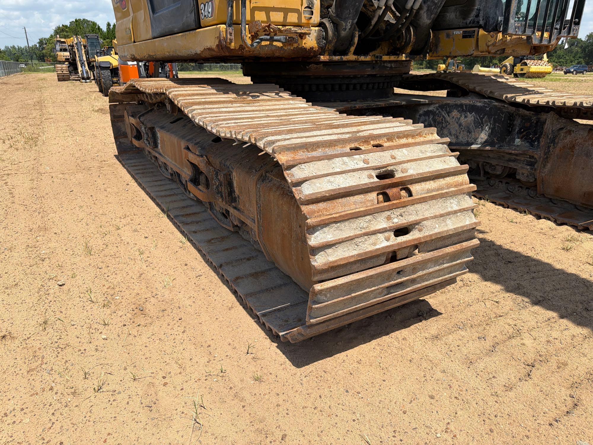 2022 Caterpillar 349