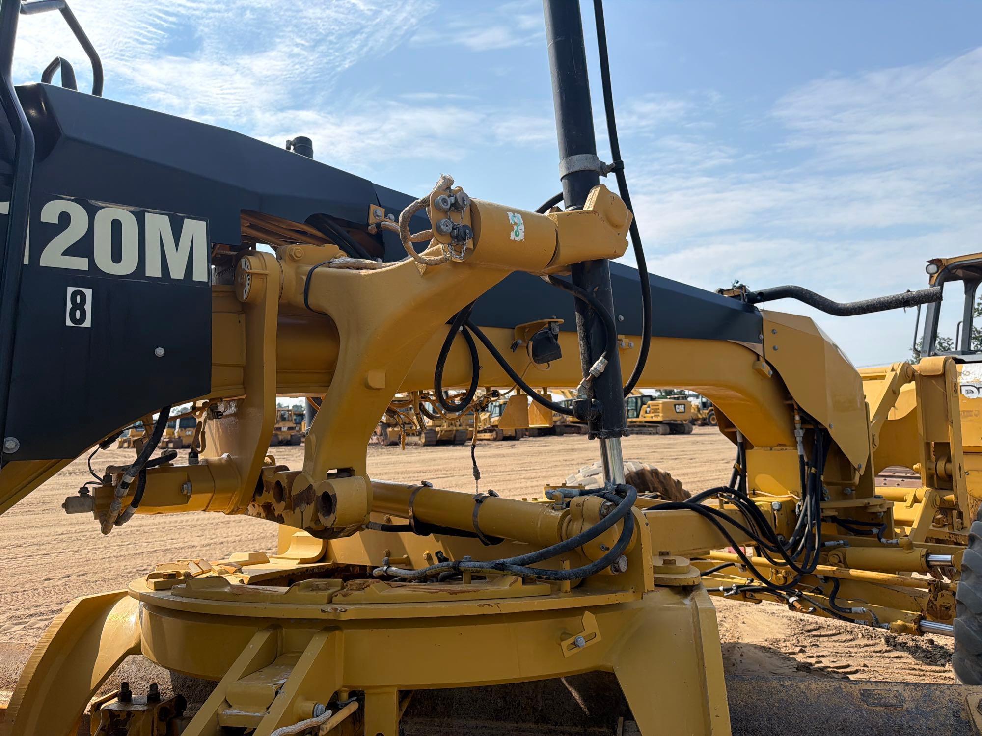 Caterpillar 120M VHP