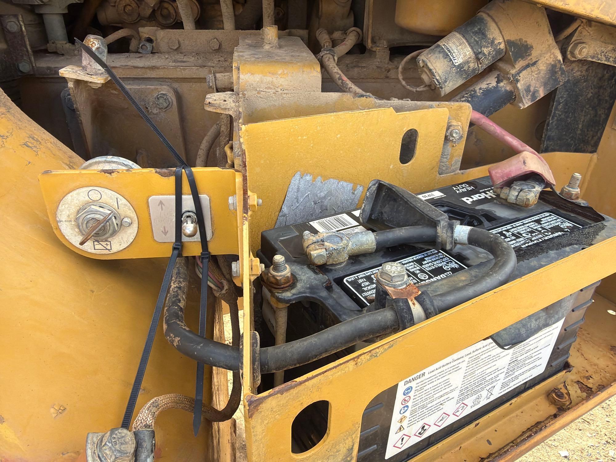 2013 Caterpillar 725