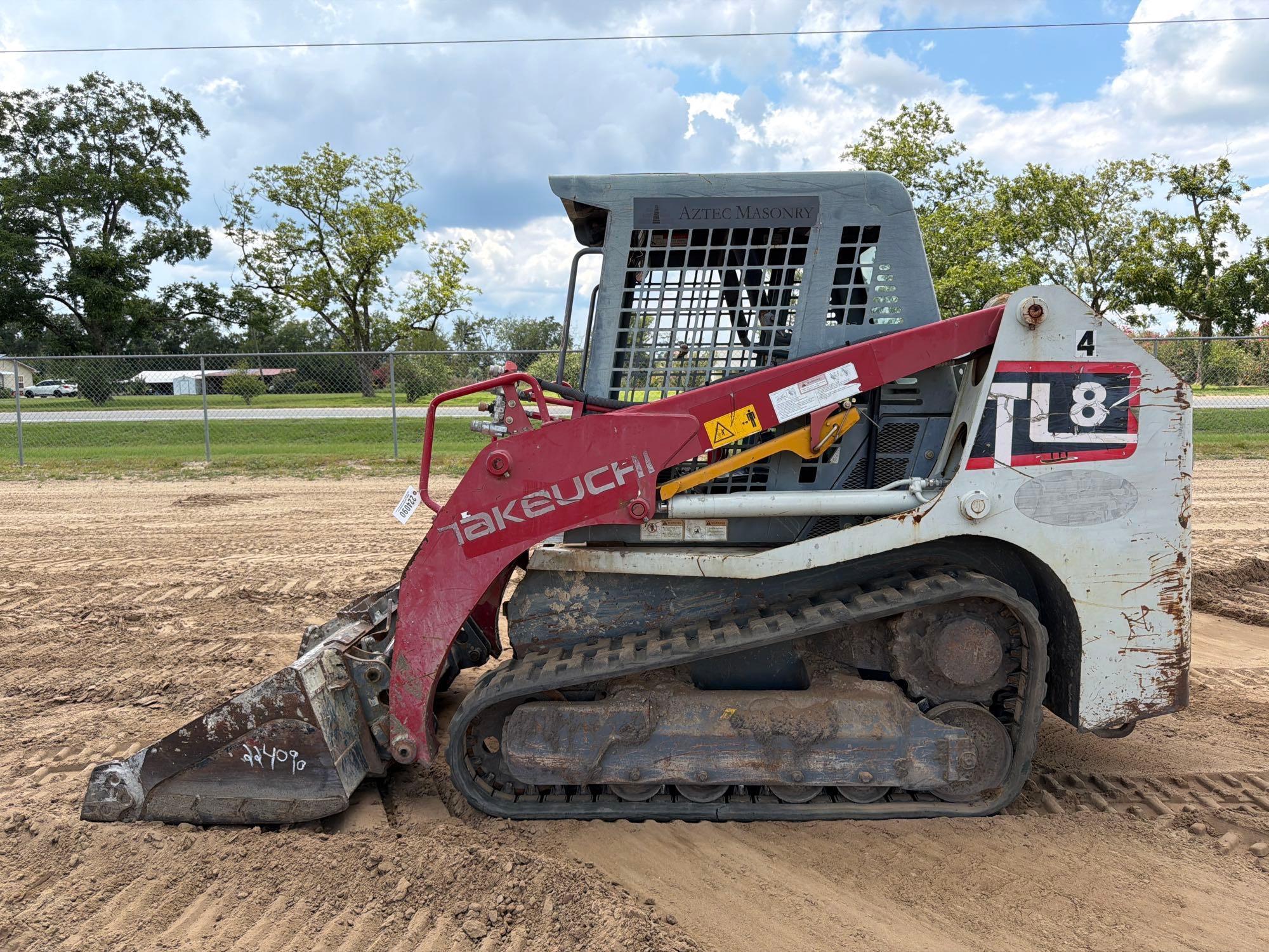 Photo of Takeuchi TL8