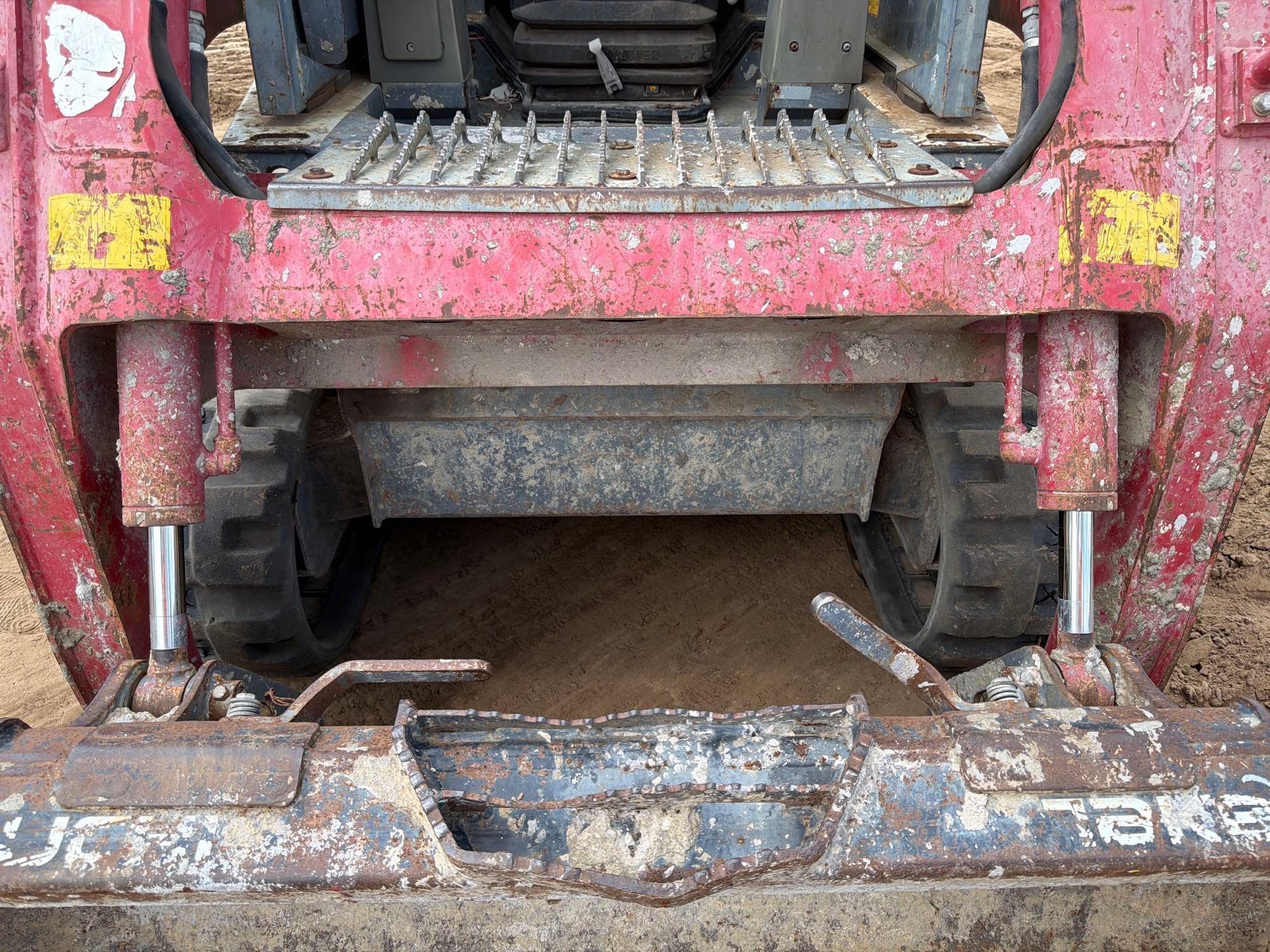 Takeuchi TL8