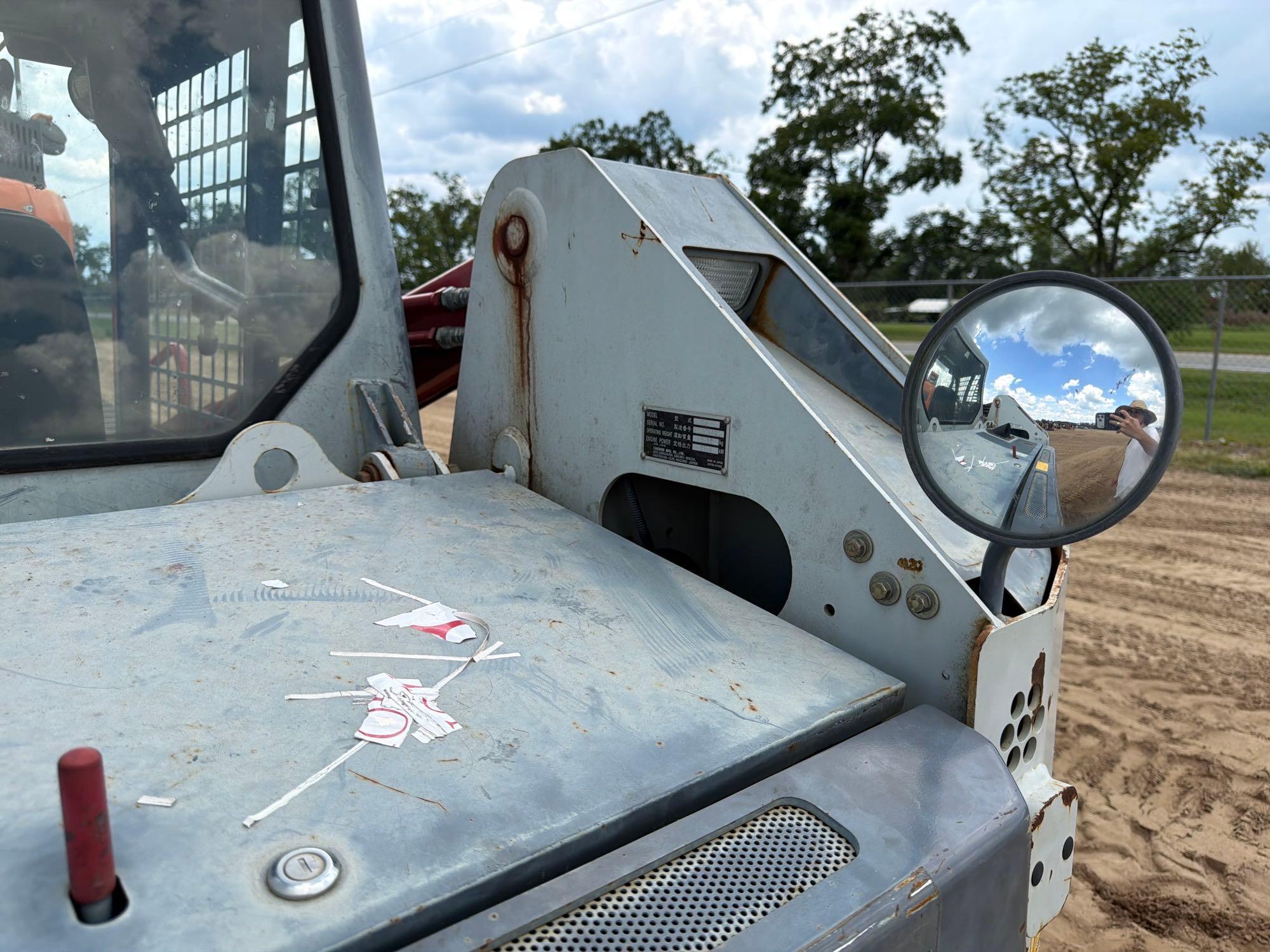 Takeuchi TL8