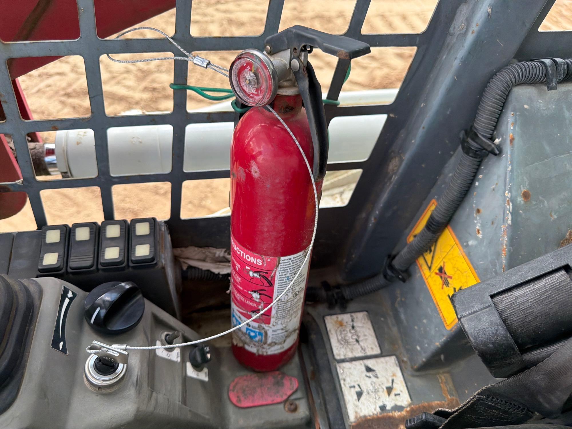 Takeuchi TL8