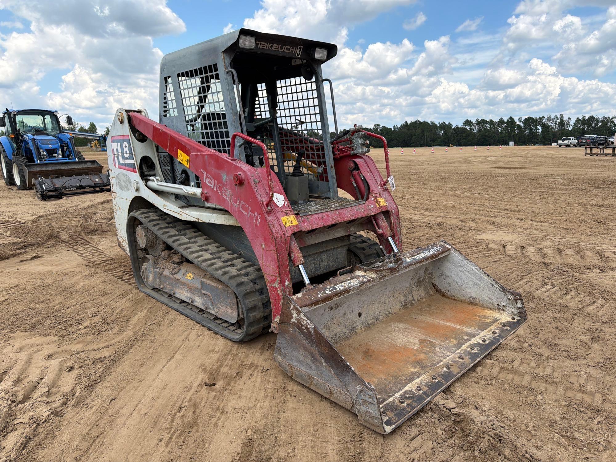 Takeuchi TL8
