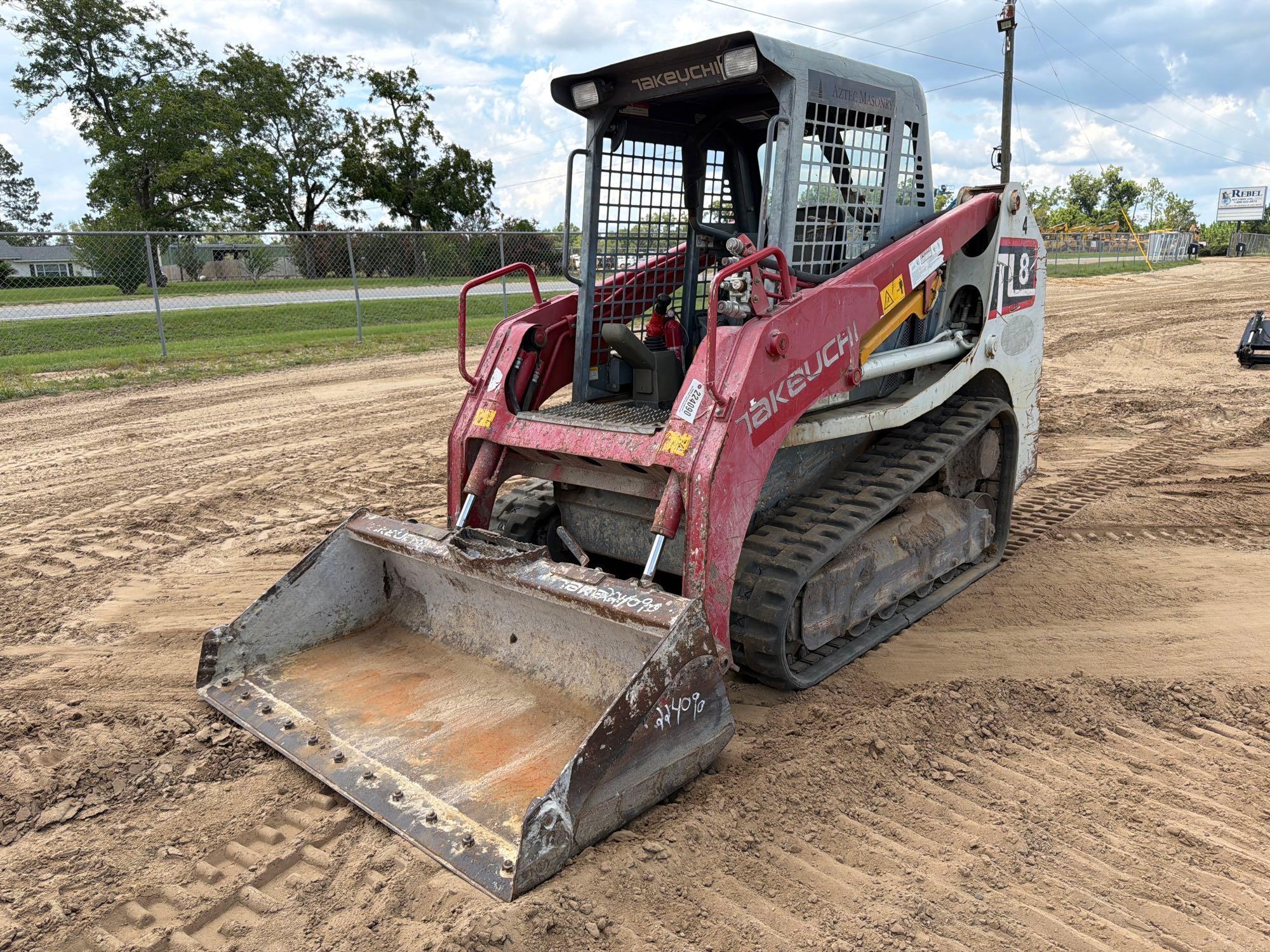 Takeuchi TL8