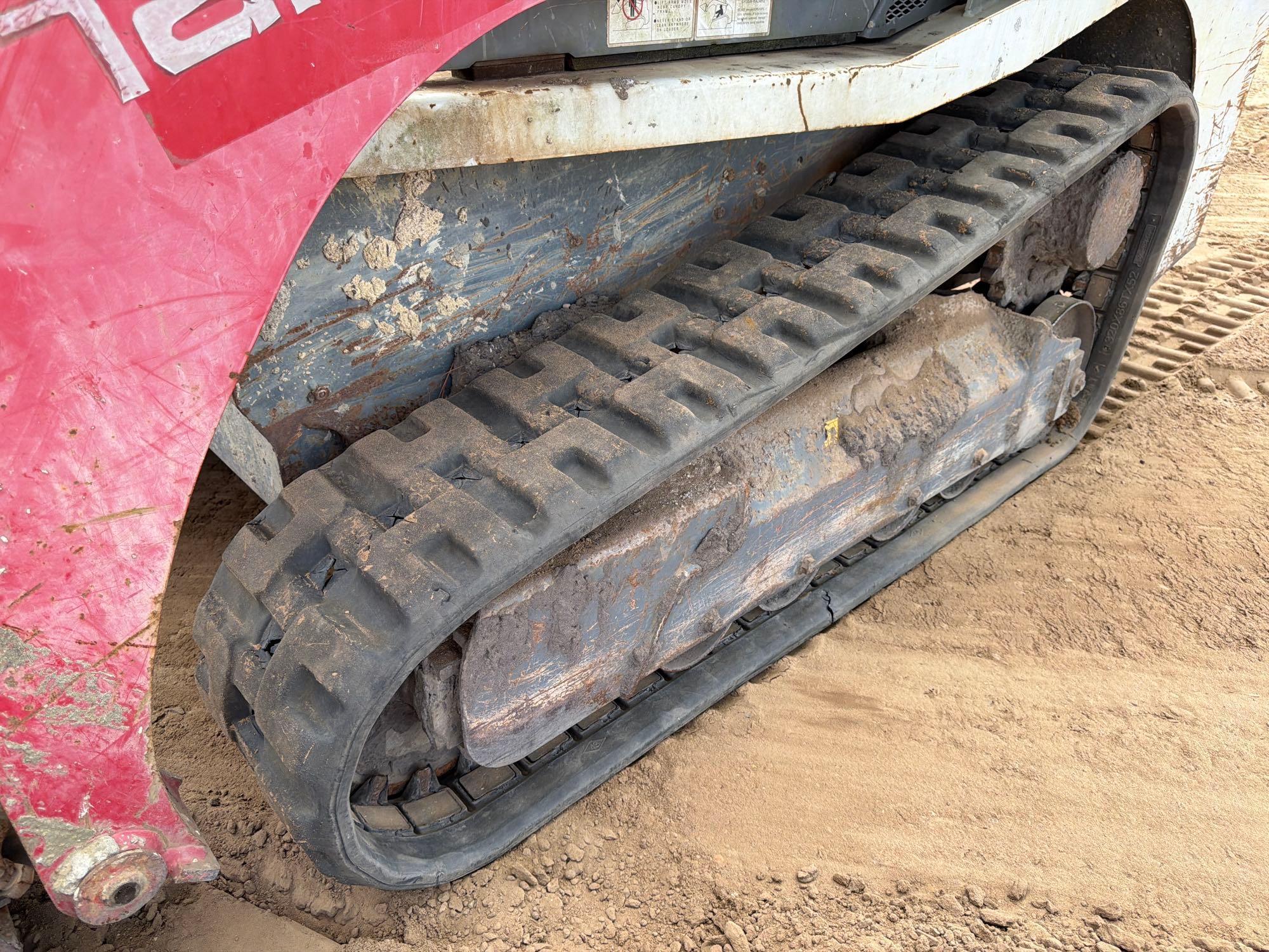 Takeuchi TL8