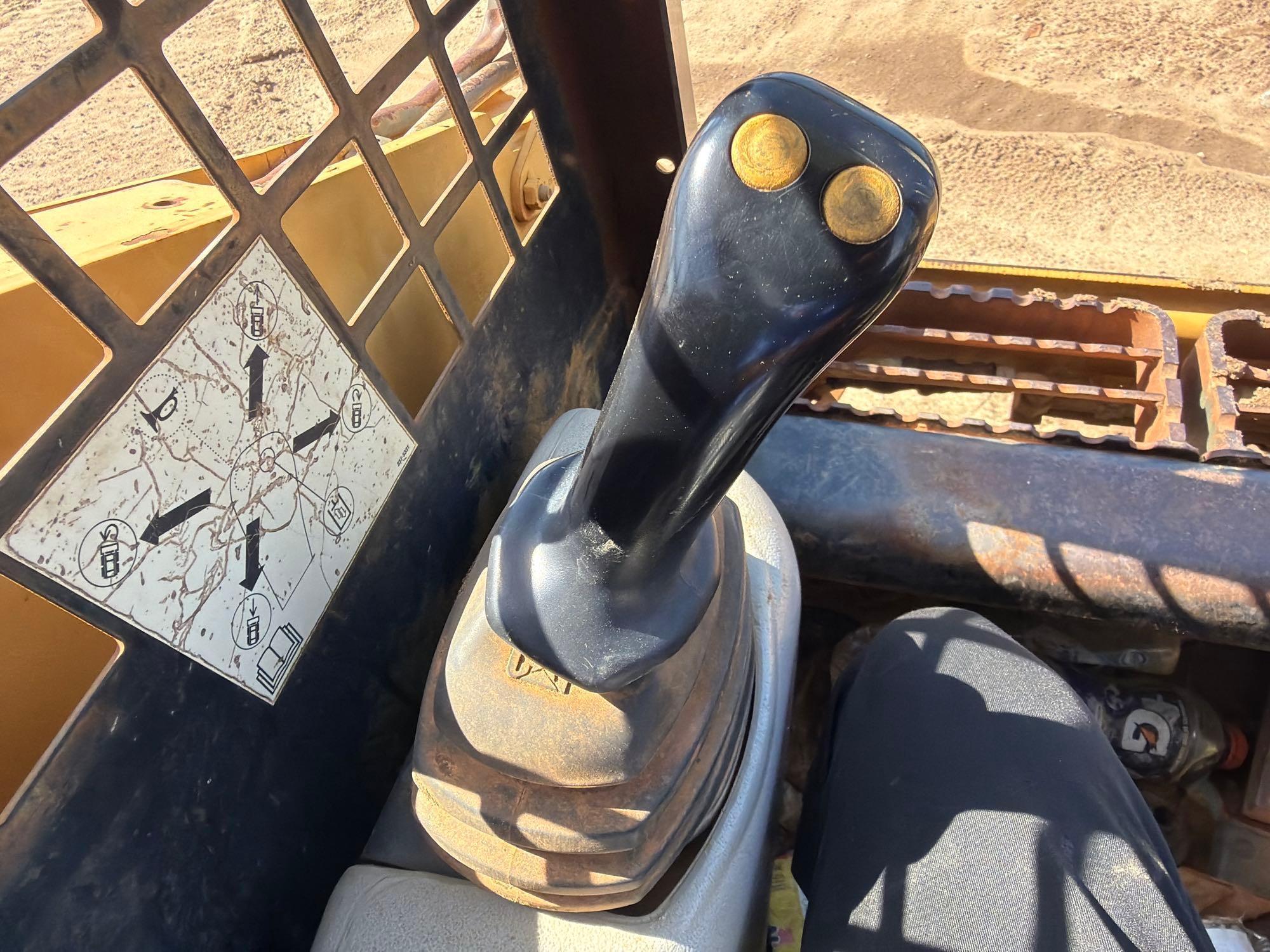 2005 Caterpillar 232B