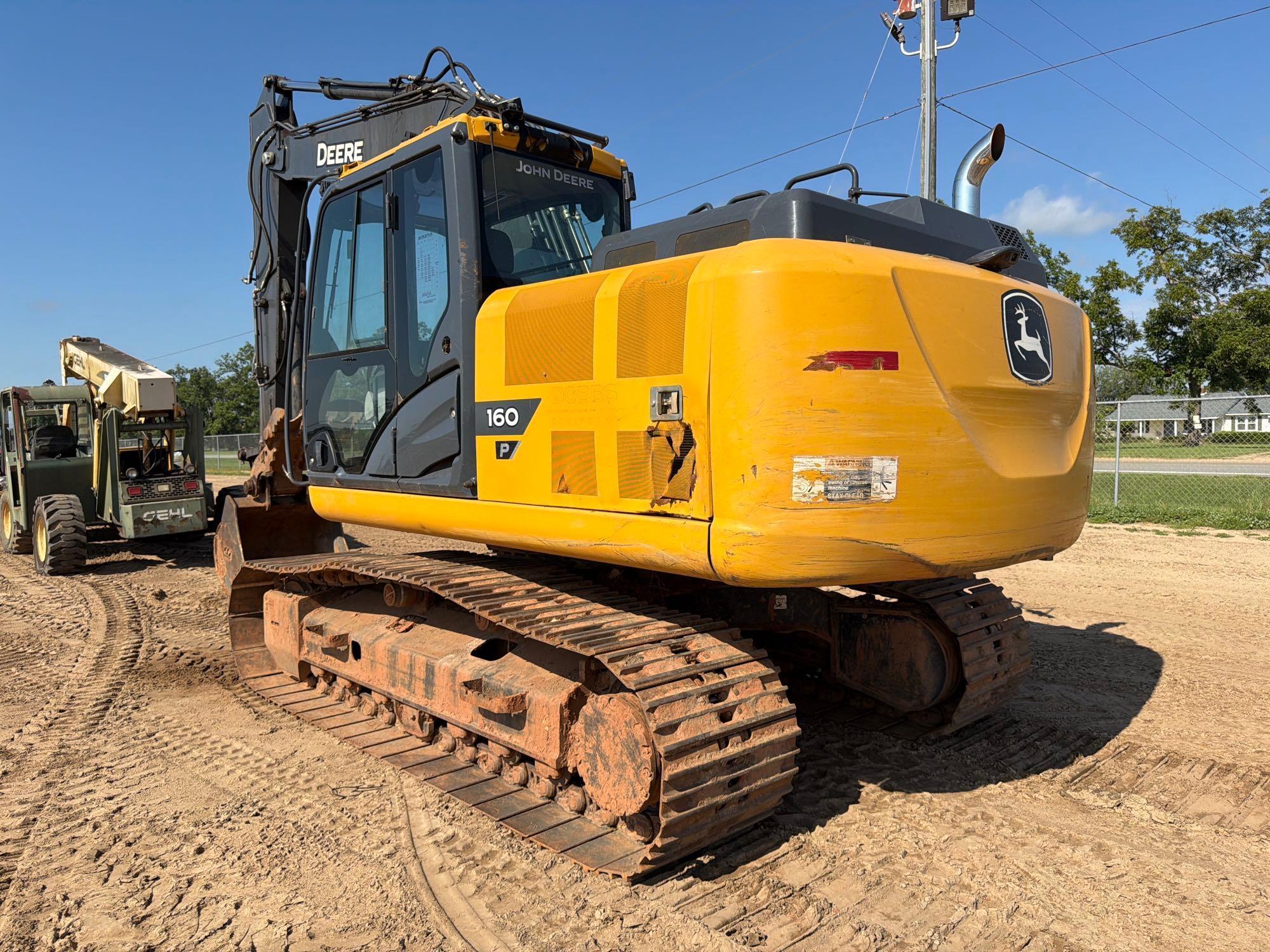 John Deere 160