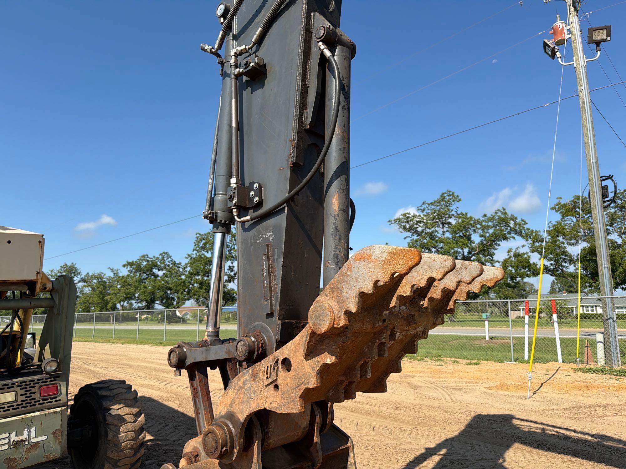 John Deere 160
