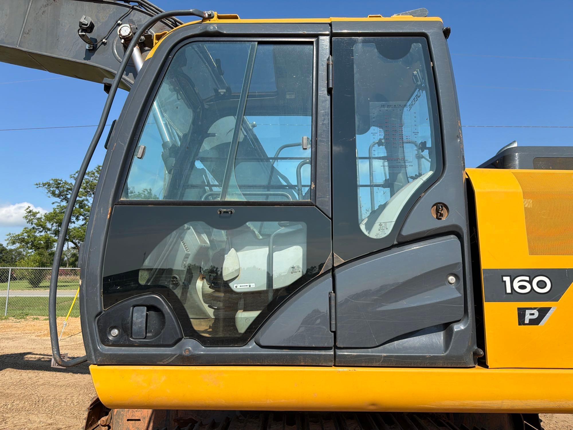John Deere 160