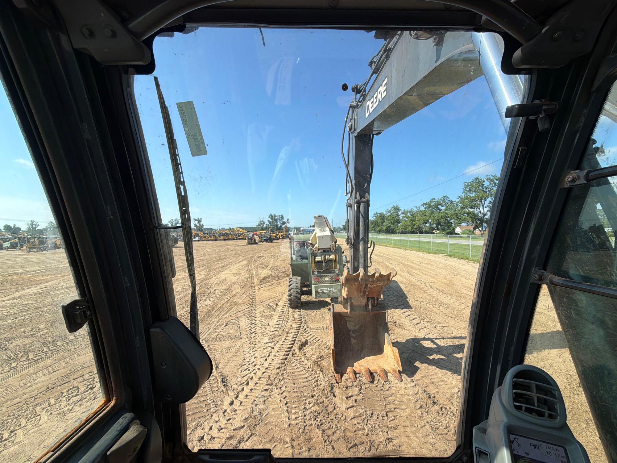John Deere 160