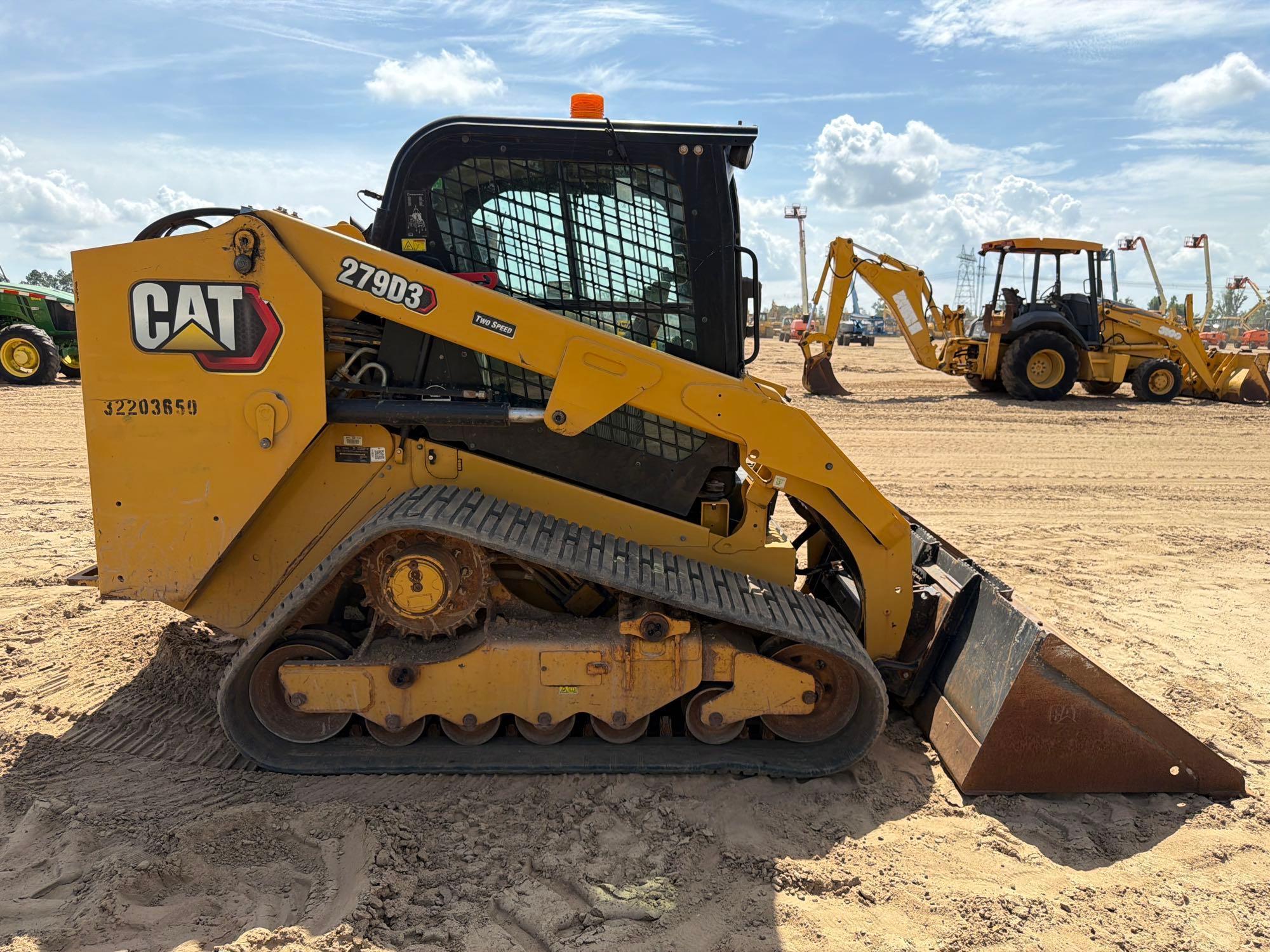 2022 Caterpillar 279D